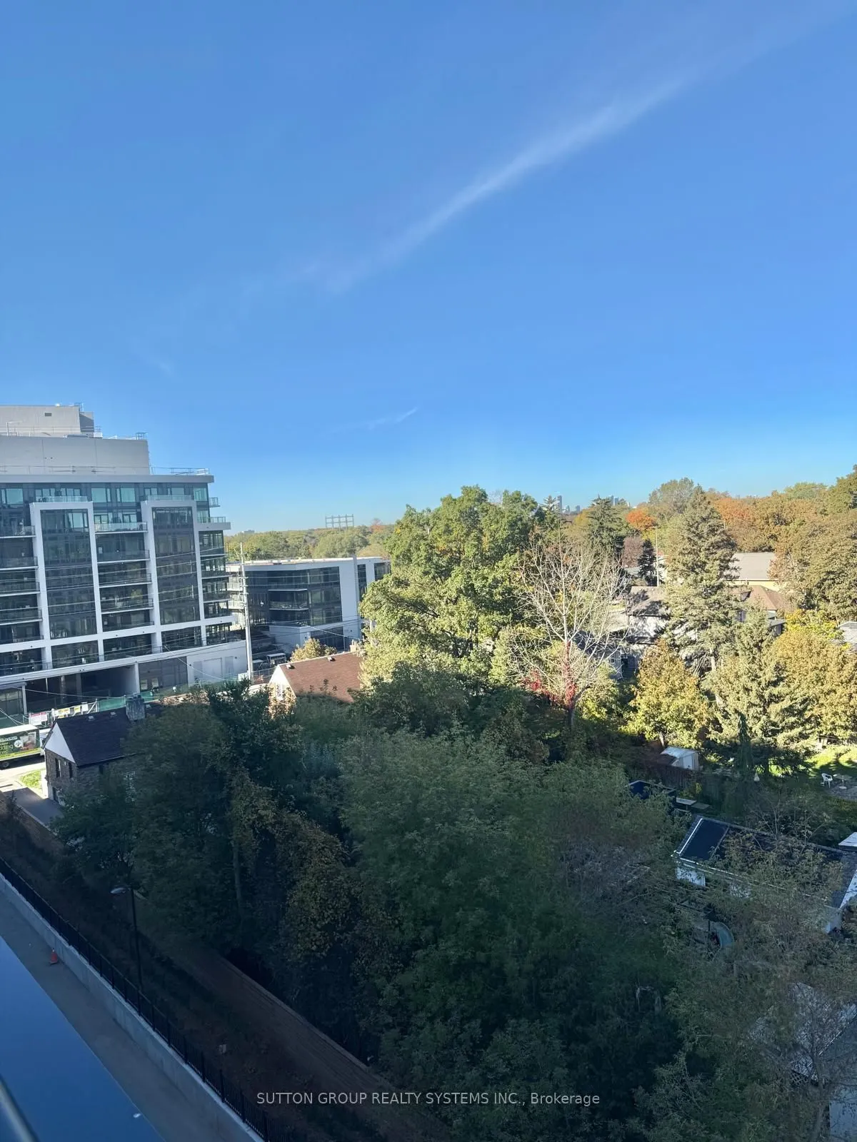 1381 Lakeshore Road E #609