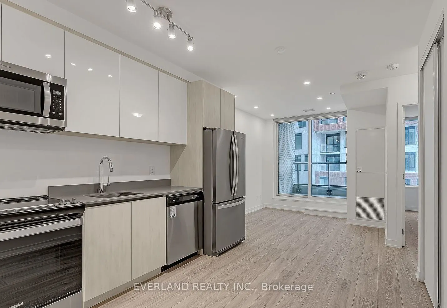 3100 Keele Street #304