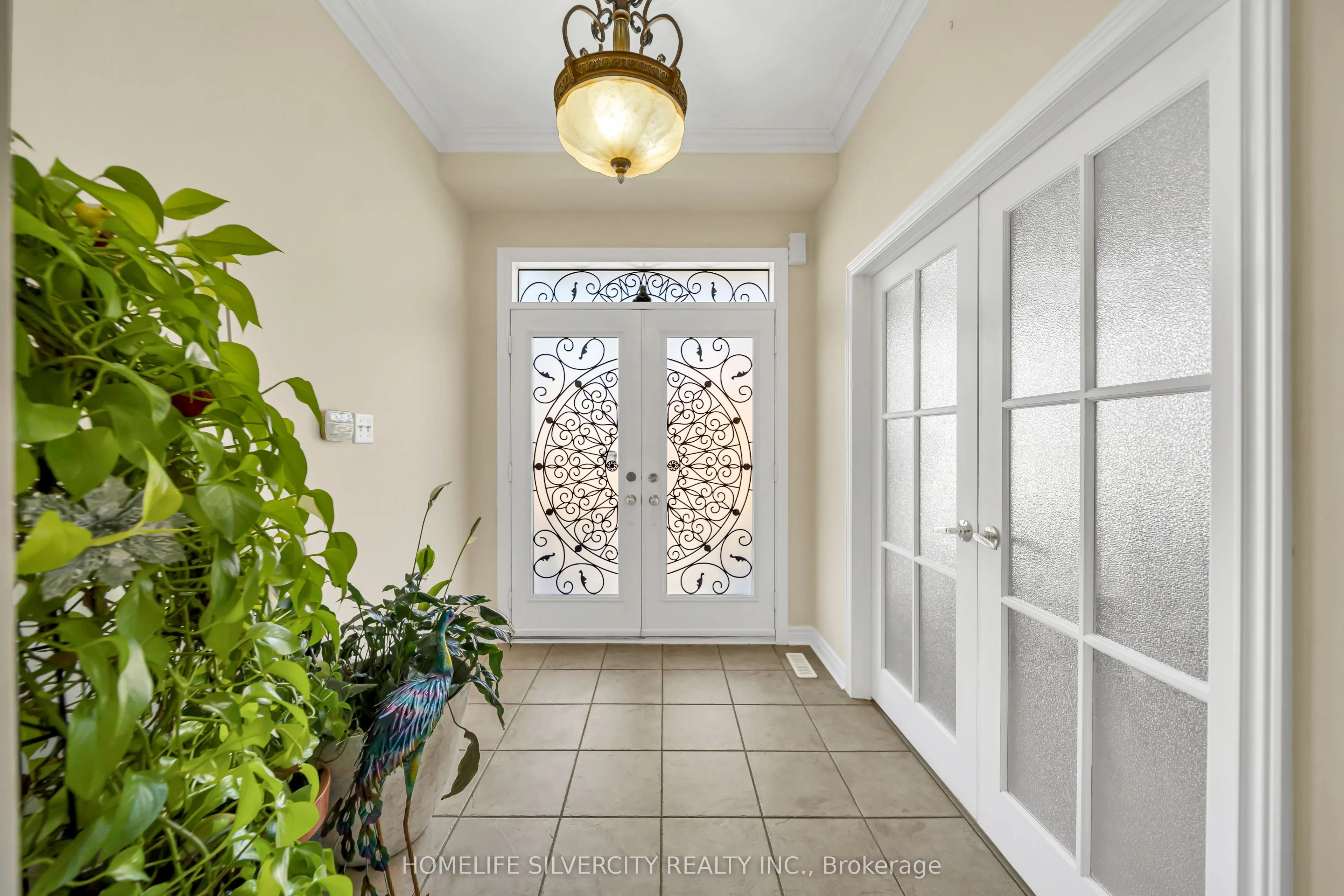 70 Appleaire Crescent