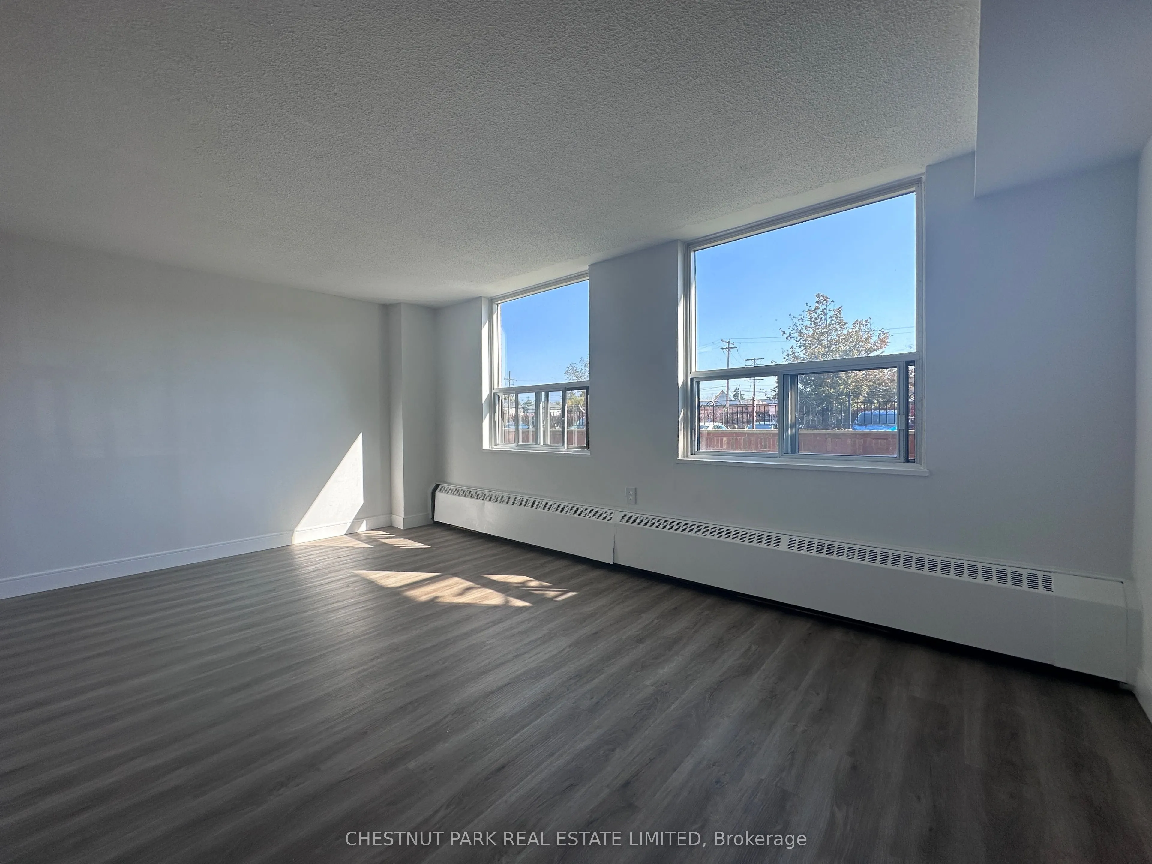 1060 Caven Street #109