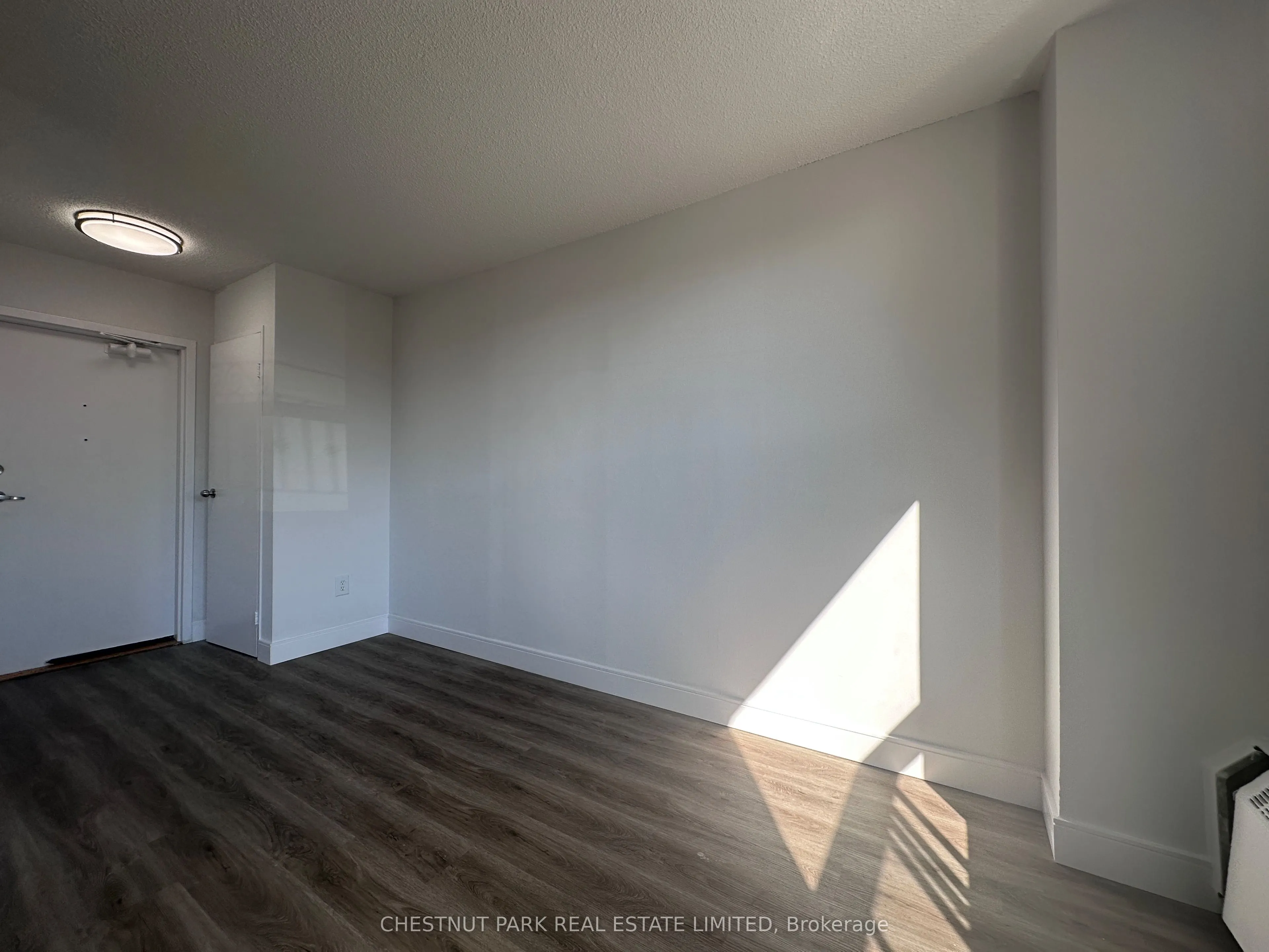 1060 Caven Street #109