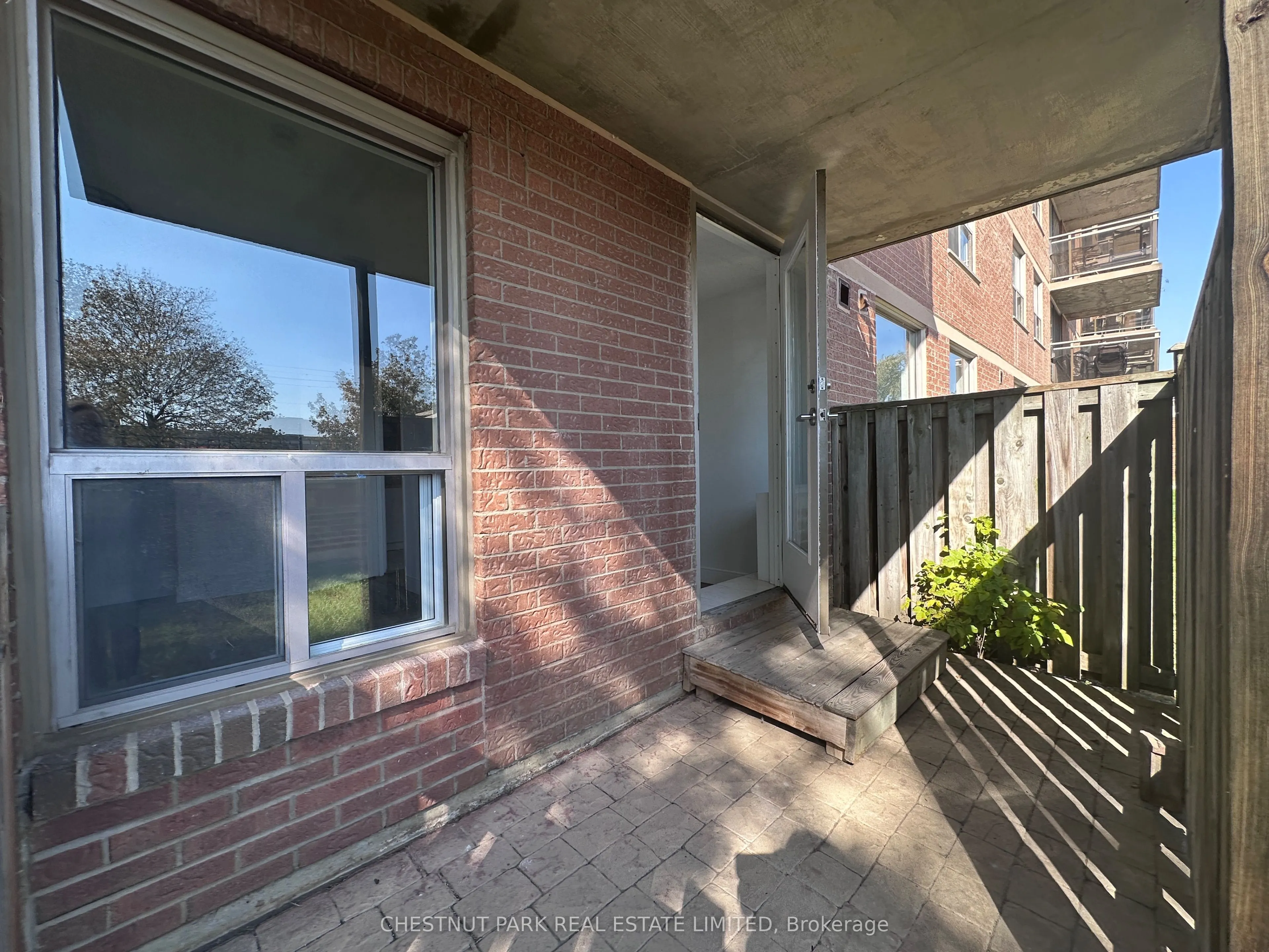 1060 Caven Street #109