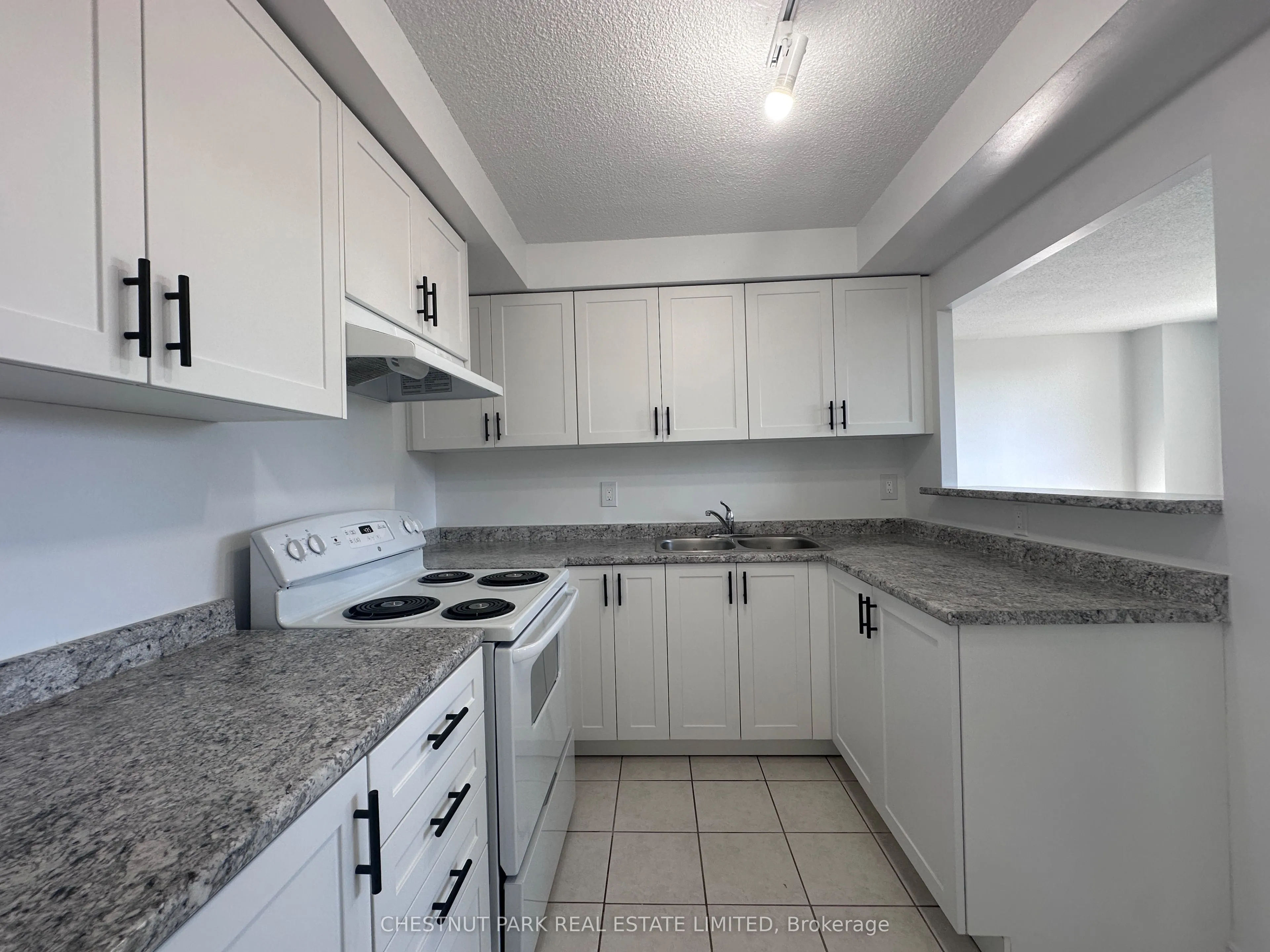 1060 Caven Street #109