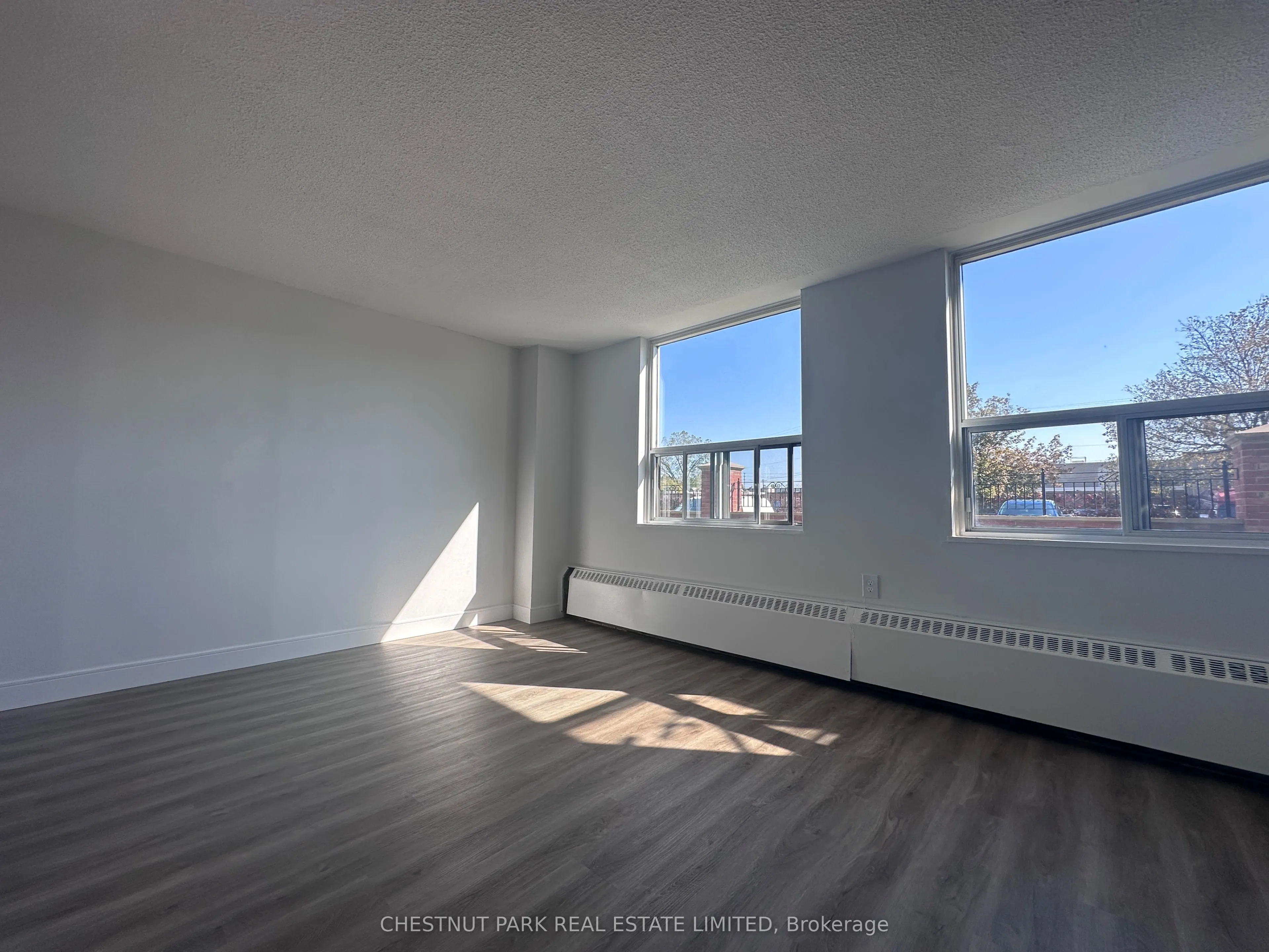 1060 Caven Street #109