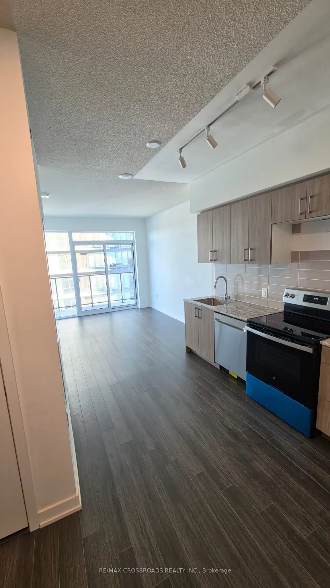 4010 Eglinton Avenue W #1917