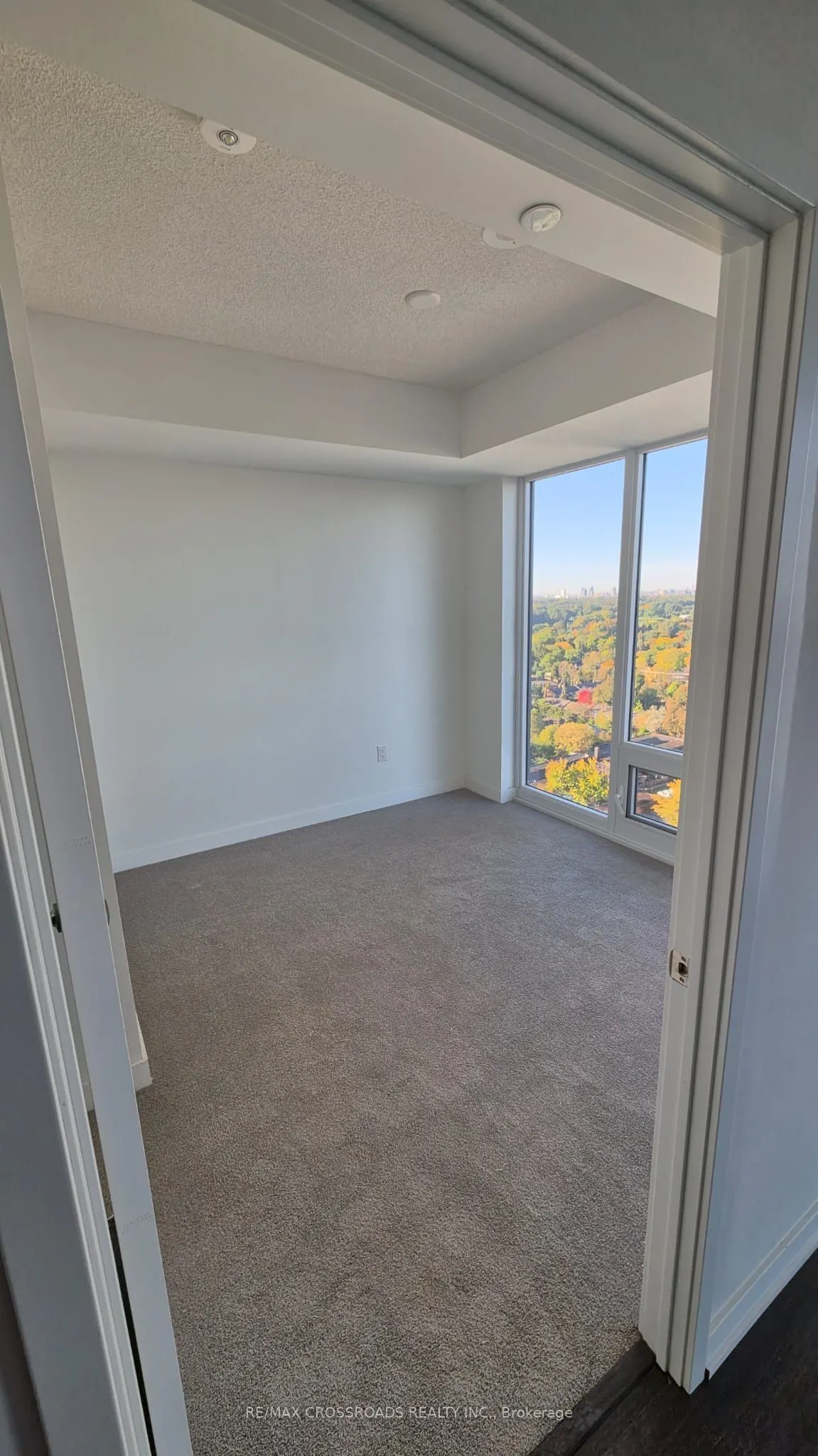 4010 Eglinton Avenue W #1917