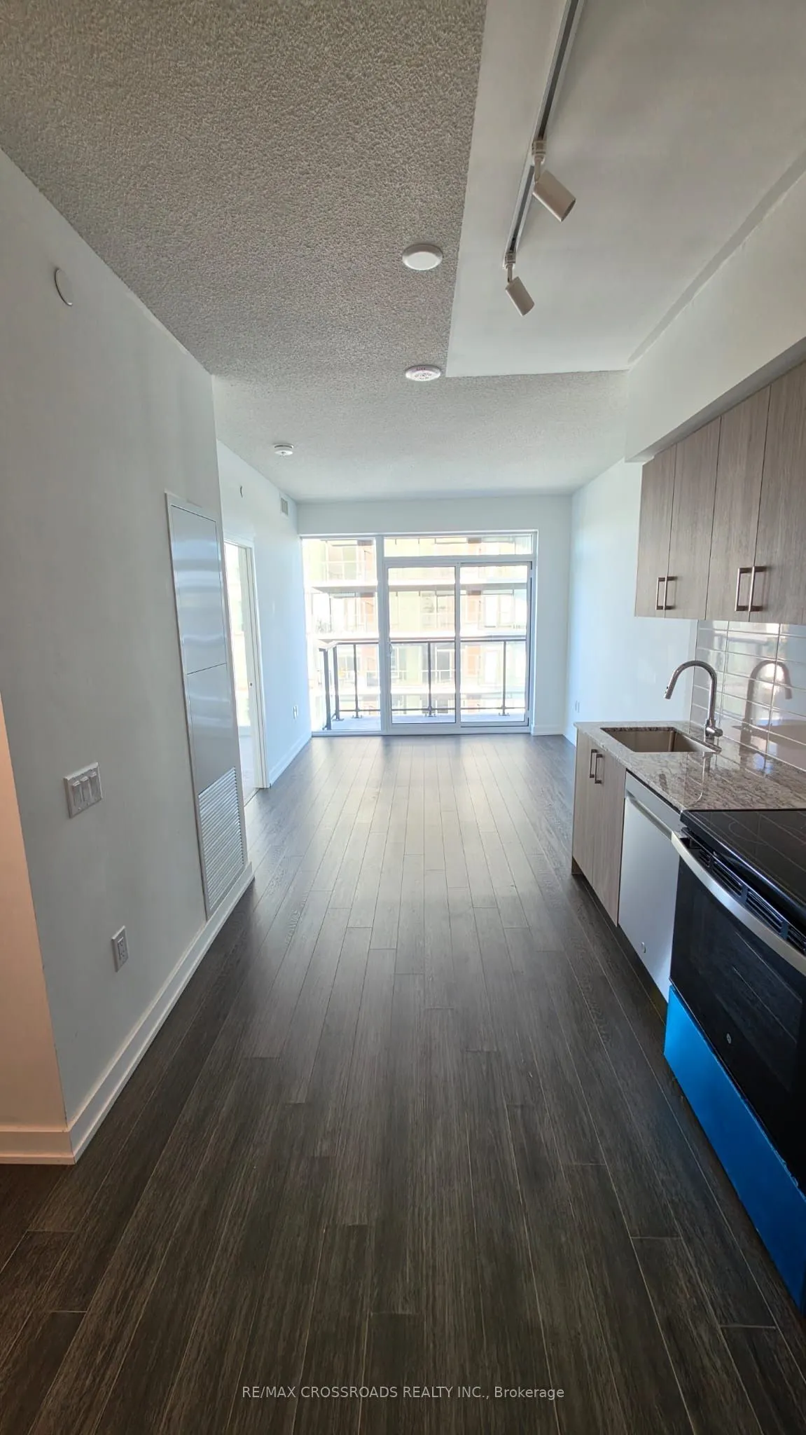 4010 Eglinton Avenue W #1917