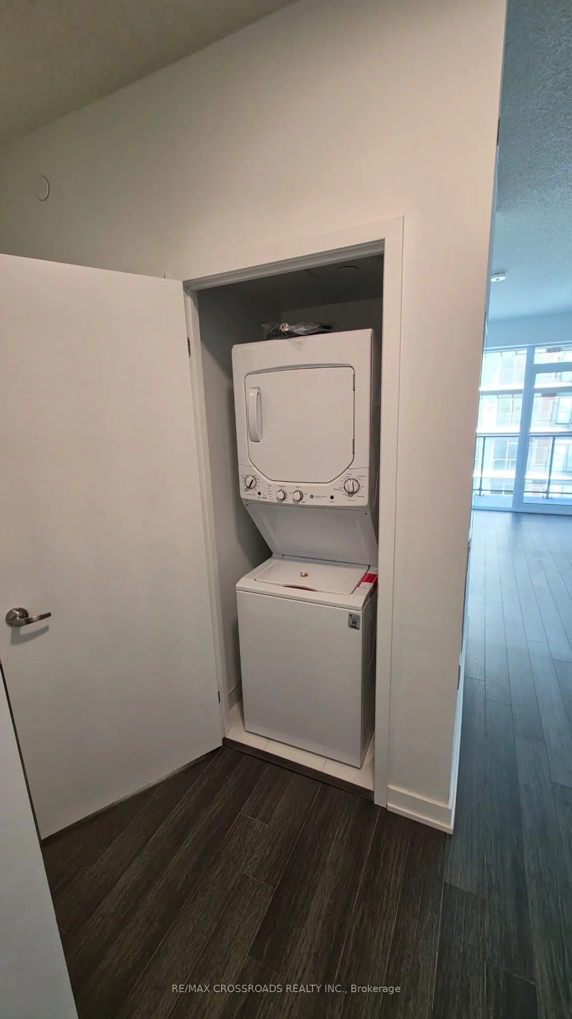 4010 Eglinton Avenue W #1917