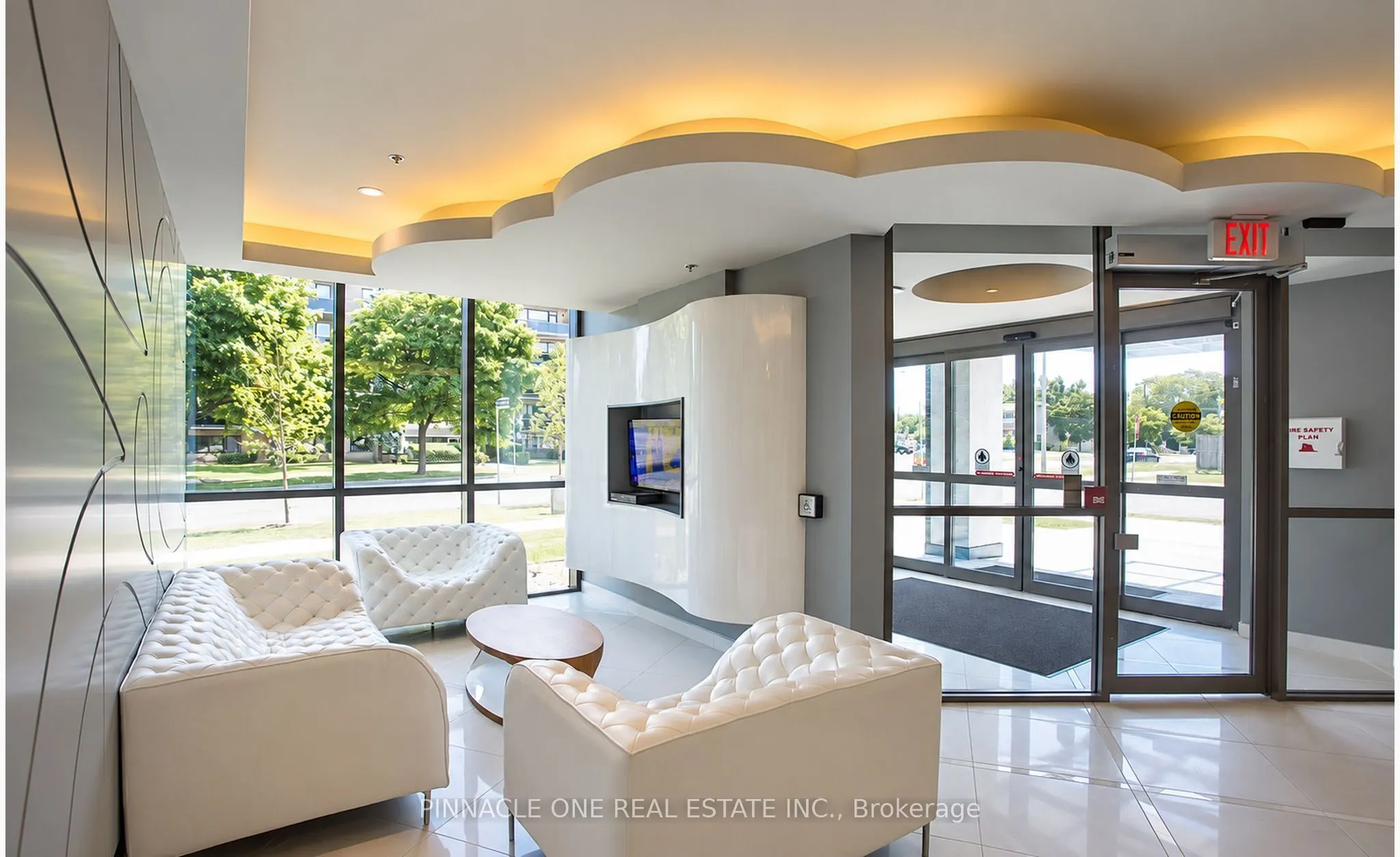 80 ESTHER LORRIE Drive #910