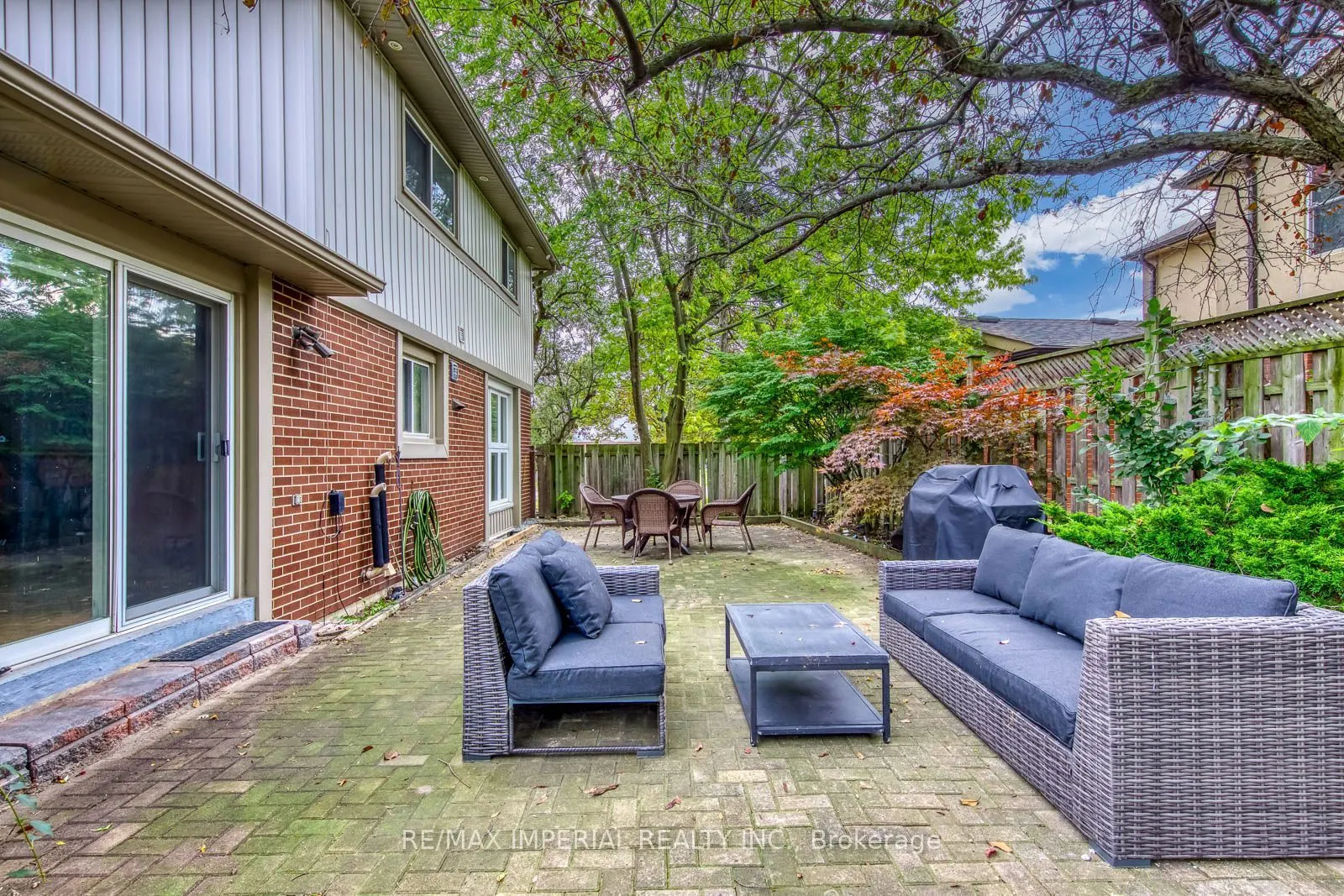 6100 Wabukayne Court