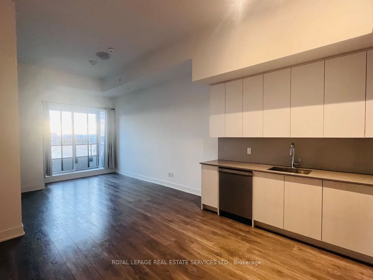 2481 Taunton Road #407