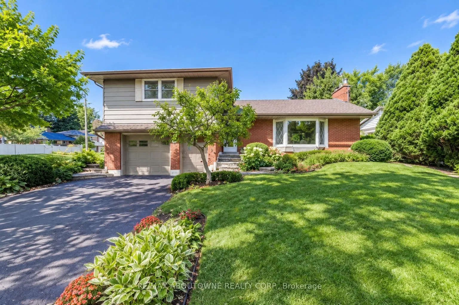 3143 South Drive