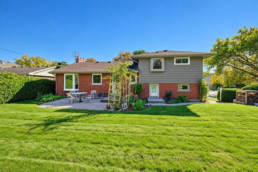 3143 South Drive