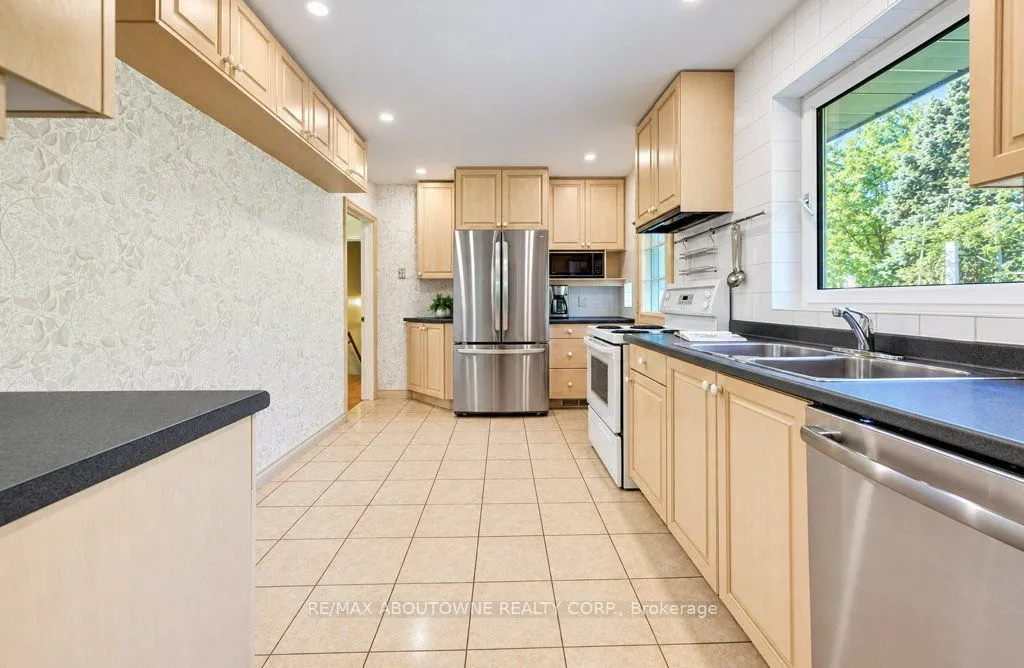 3143 South Drive