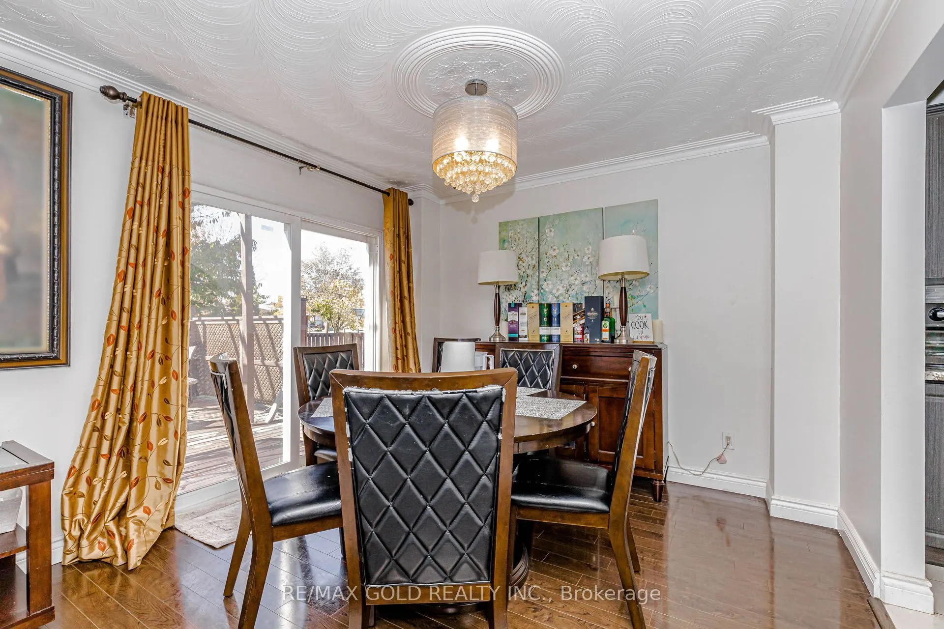7262 Sigsbee Drive