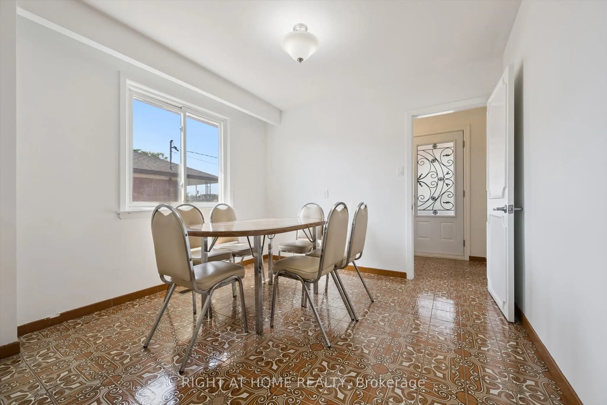 27 Jocada Road