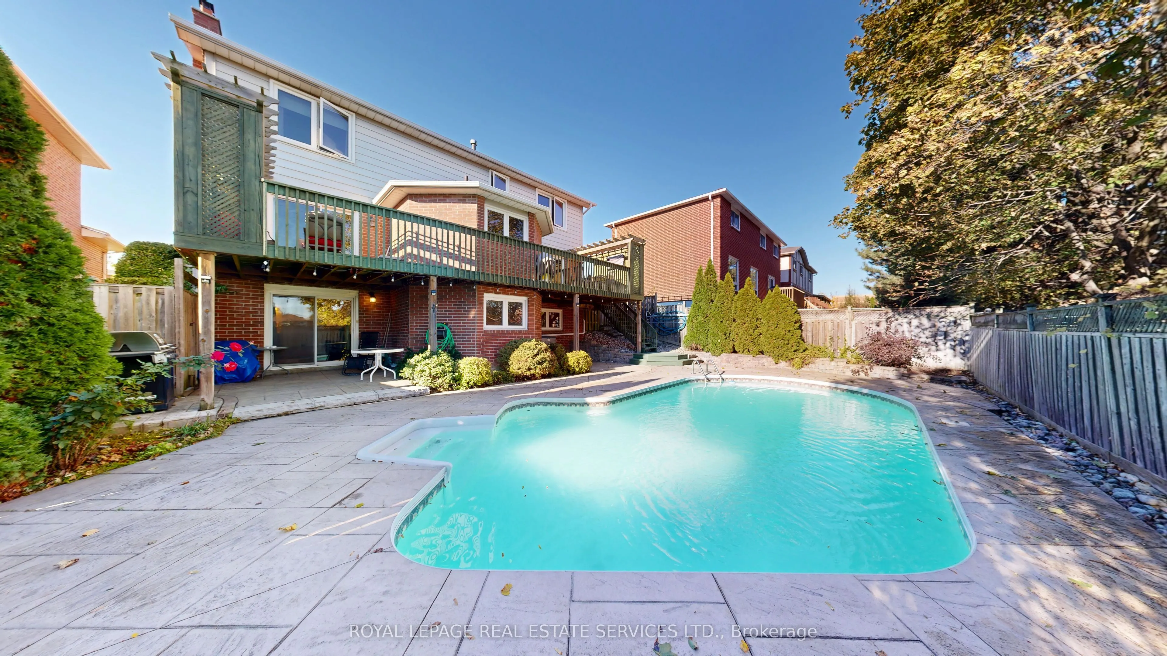1728 Bough Beeches Boulevard