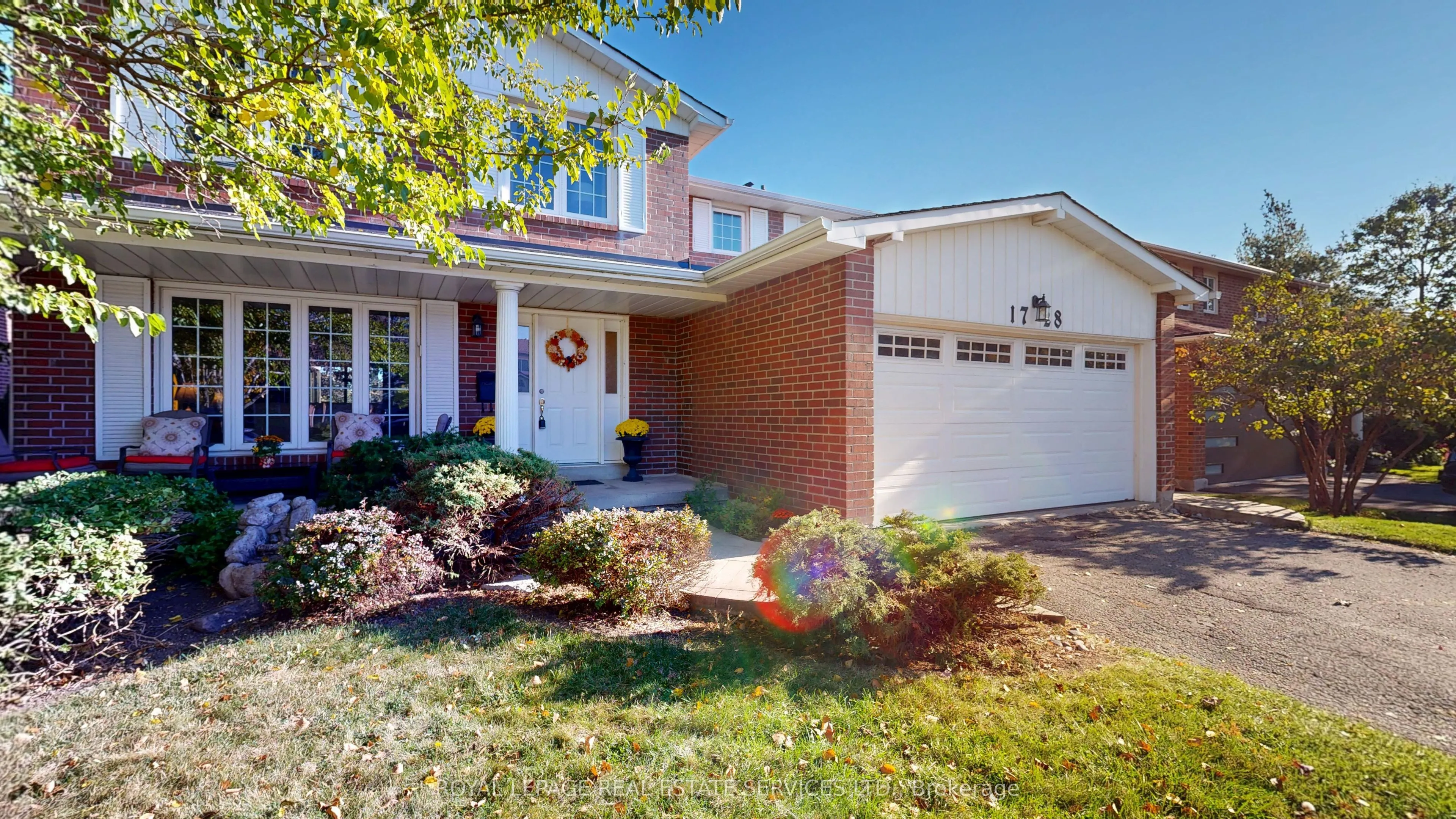 1728 Bough Beeches Boulevard