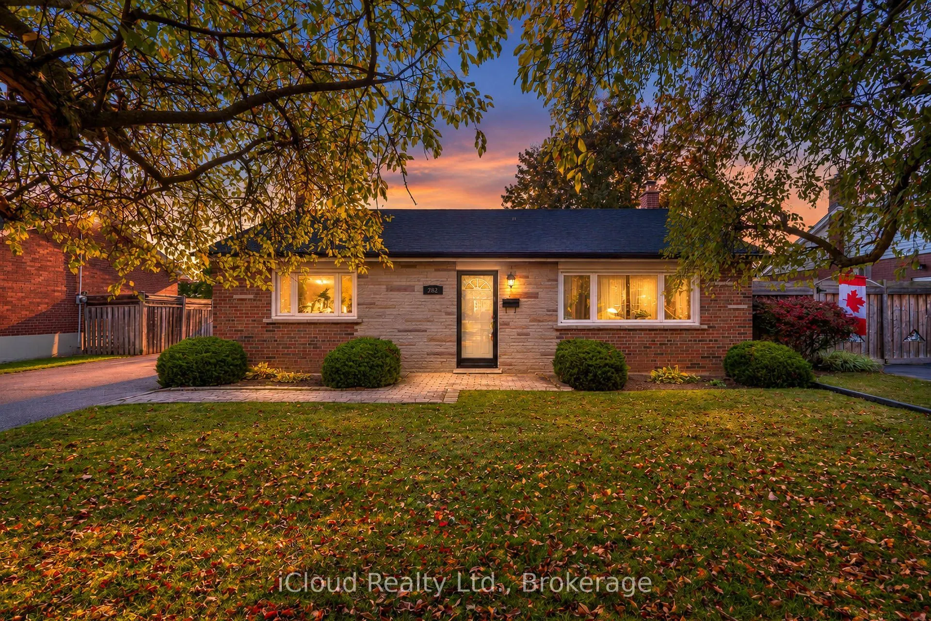 282 Kent Crescent
