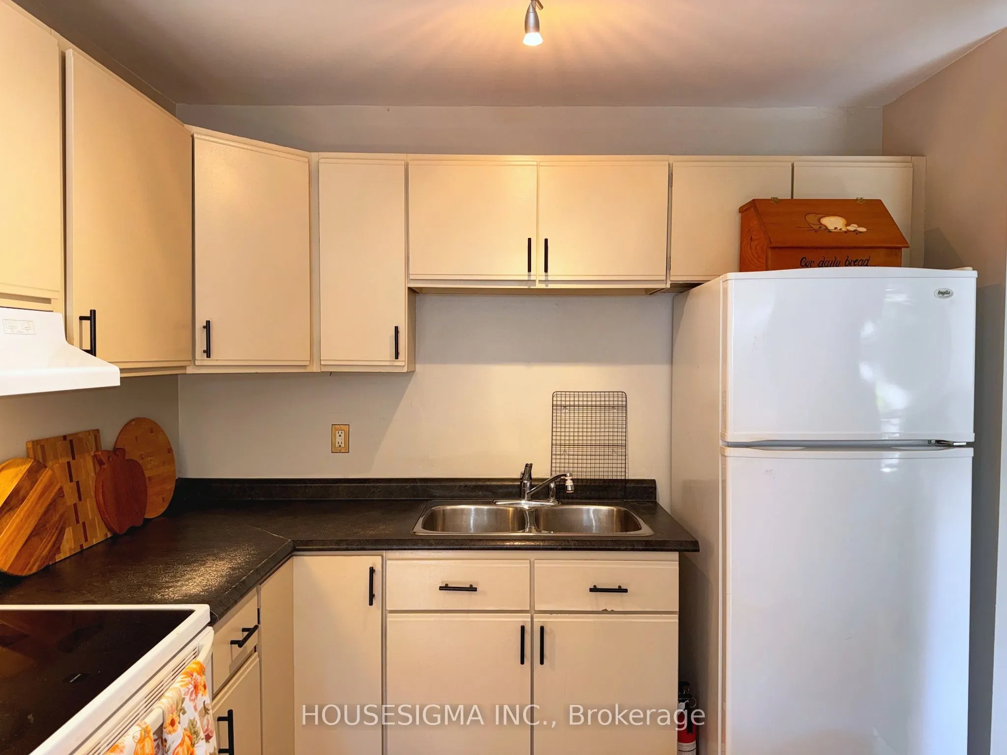 31 Parkview Drive #6