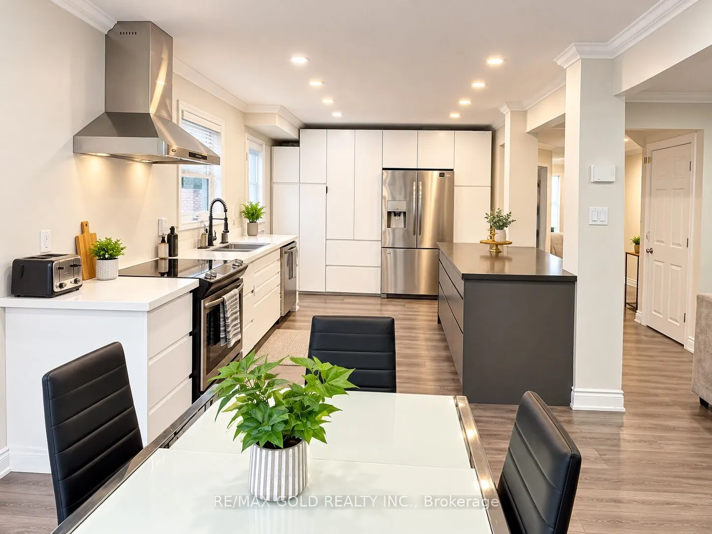 20 Sifton Place