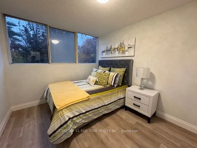 3695 Kaneff Crescent #107