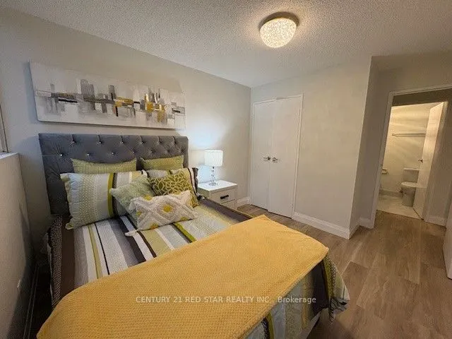 3695 Kaneff Crescent #107
