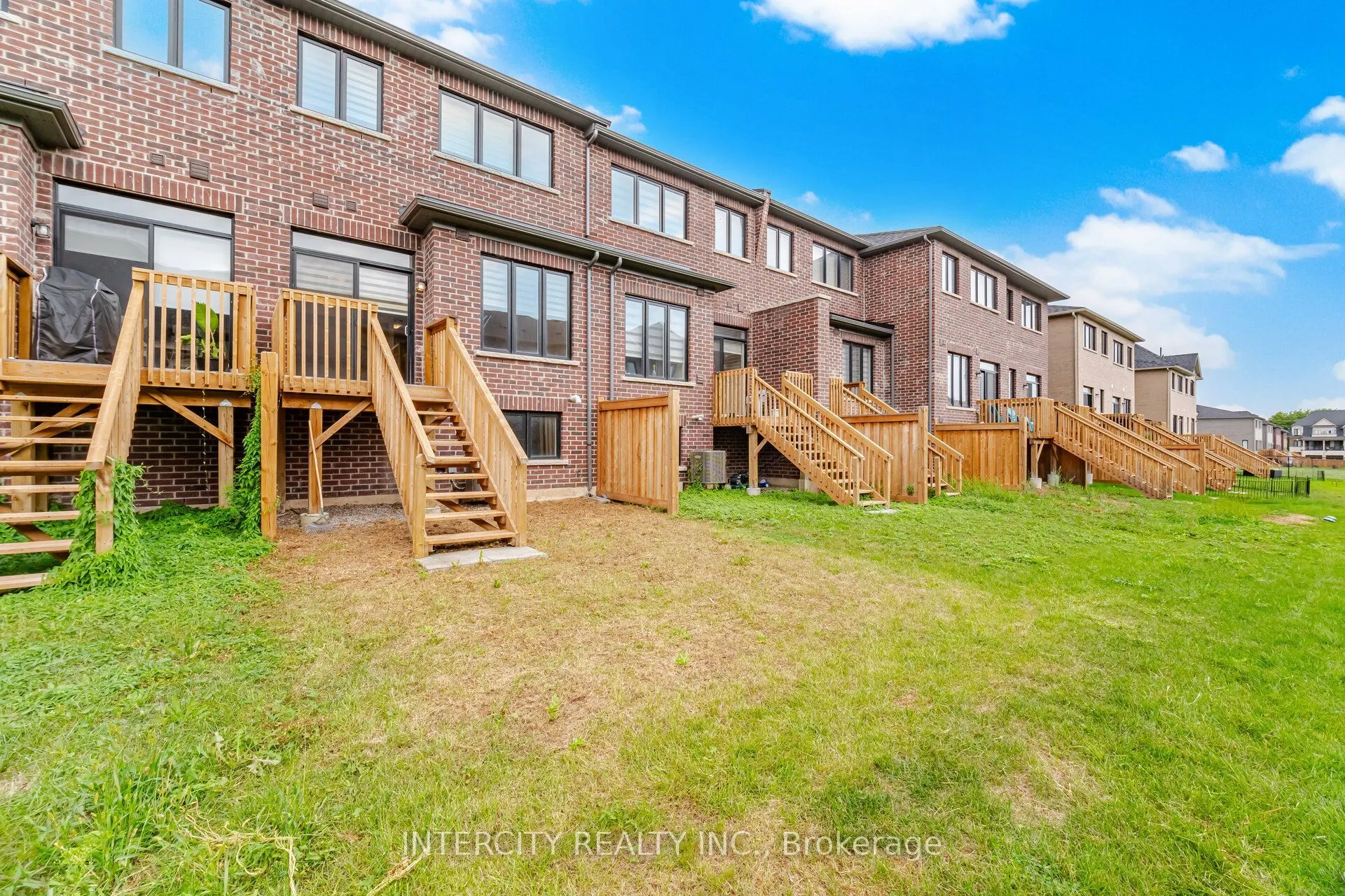1378 National Common