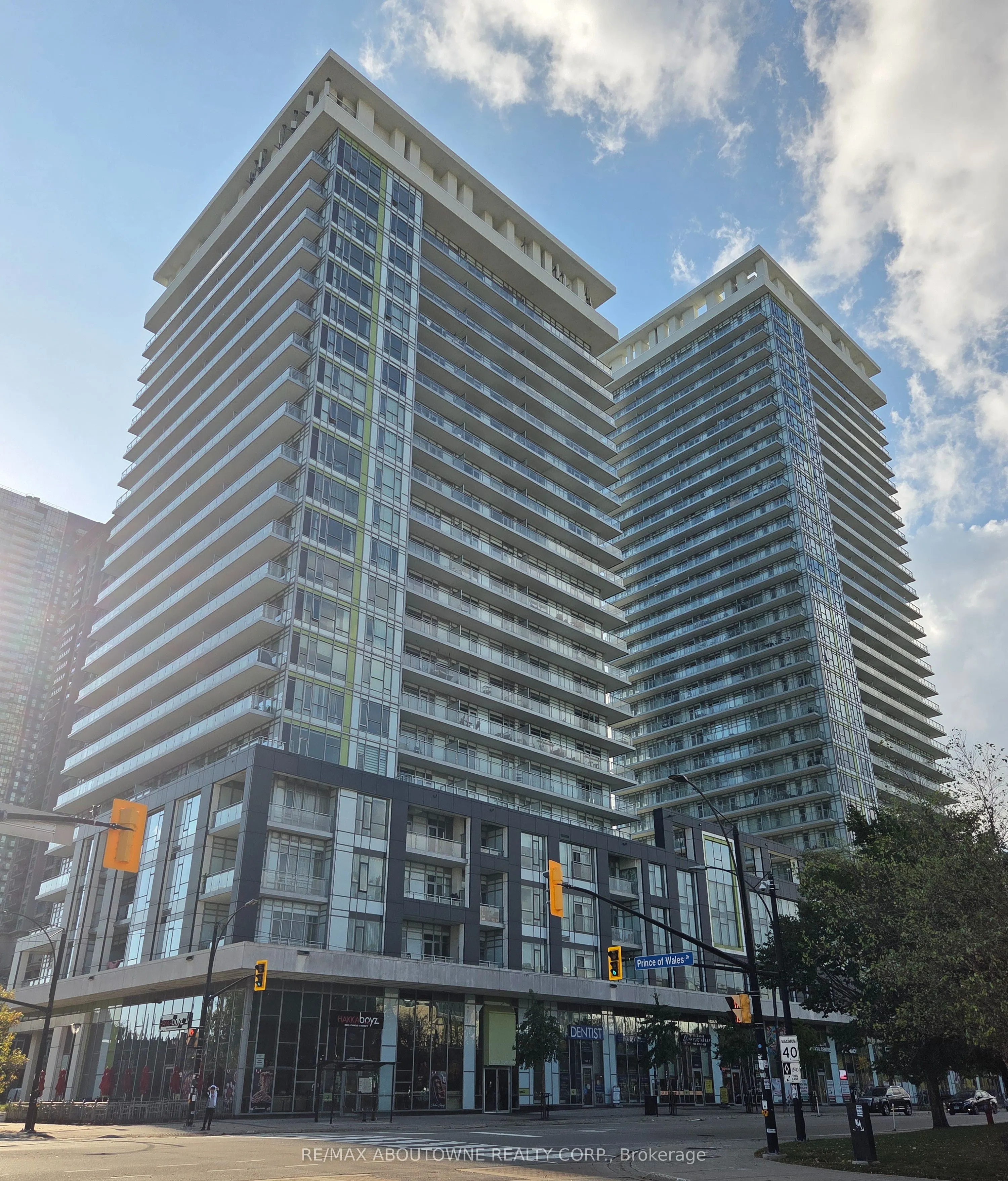 365 Prince Of Wales Drive #1207