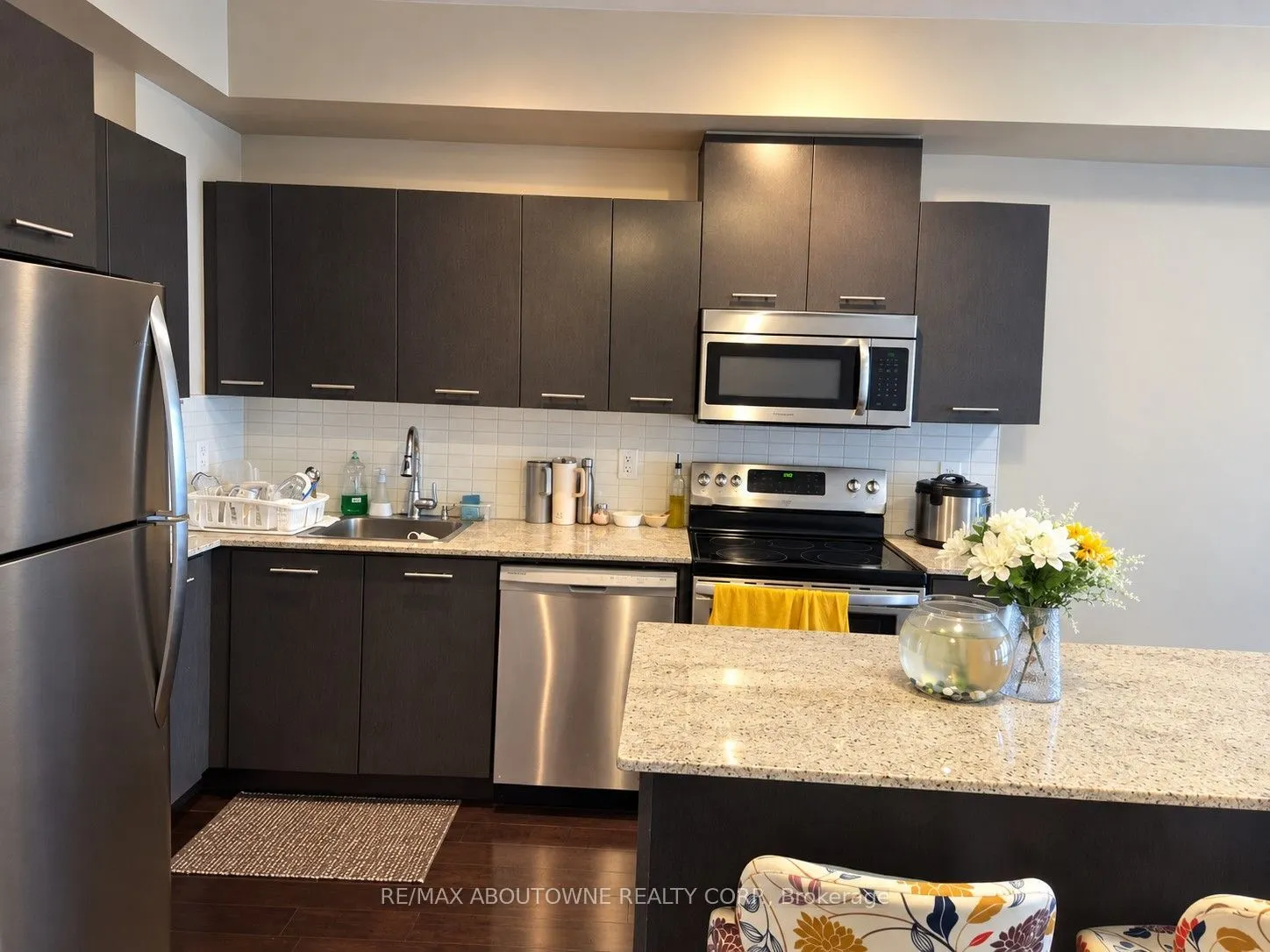 365 Prince Of Wales Drive #1207