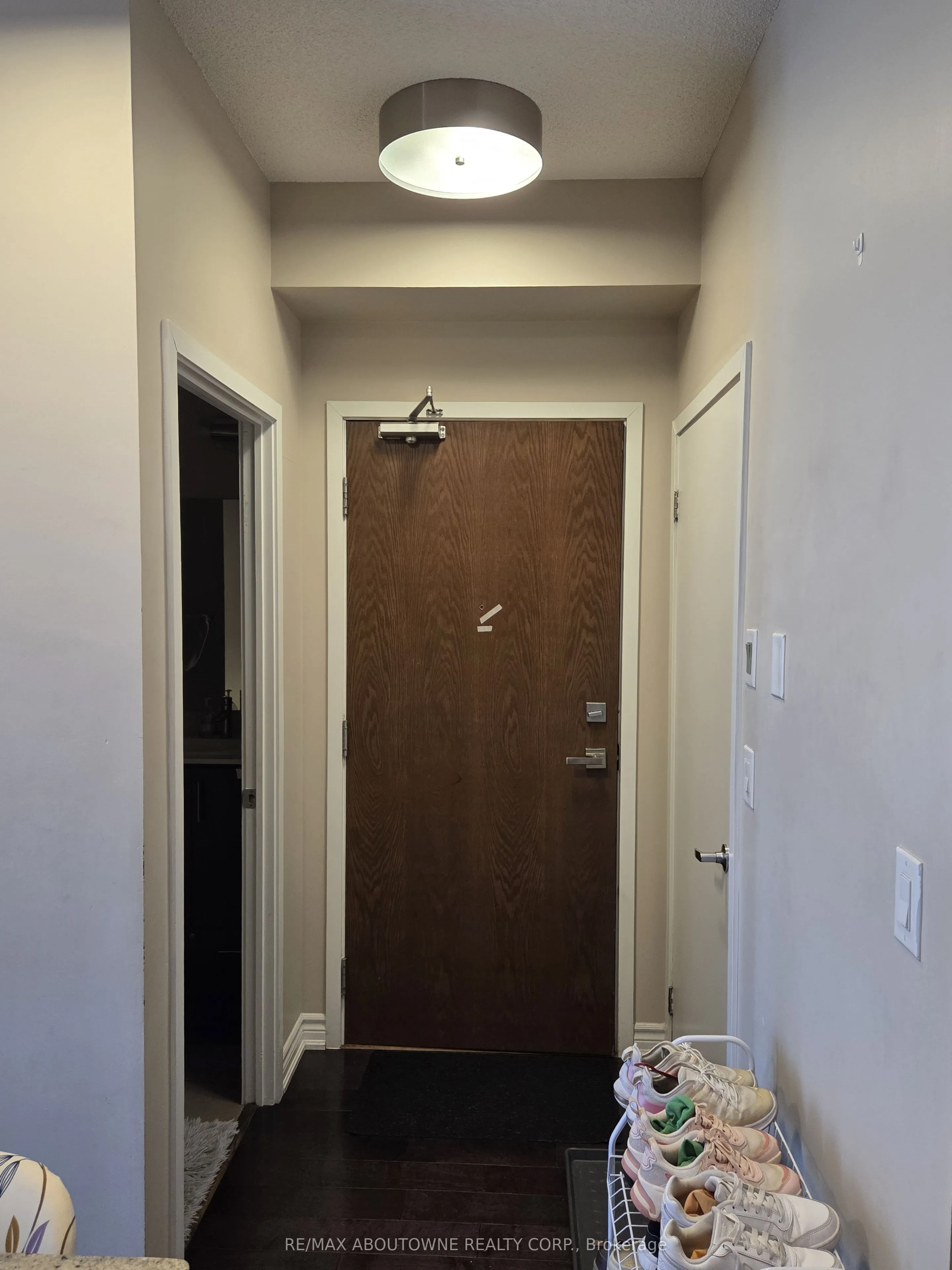 365 Prince Of Wales Drive #1207