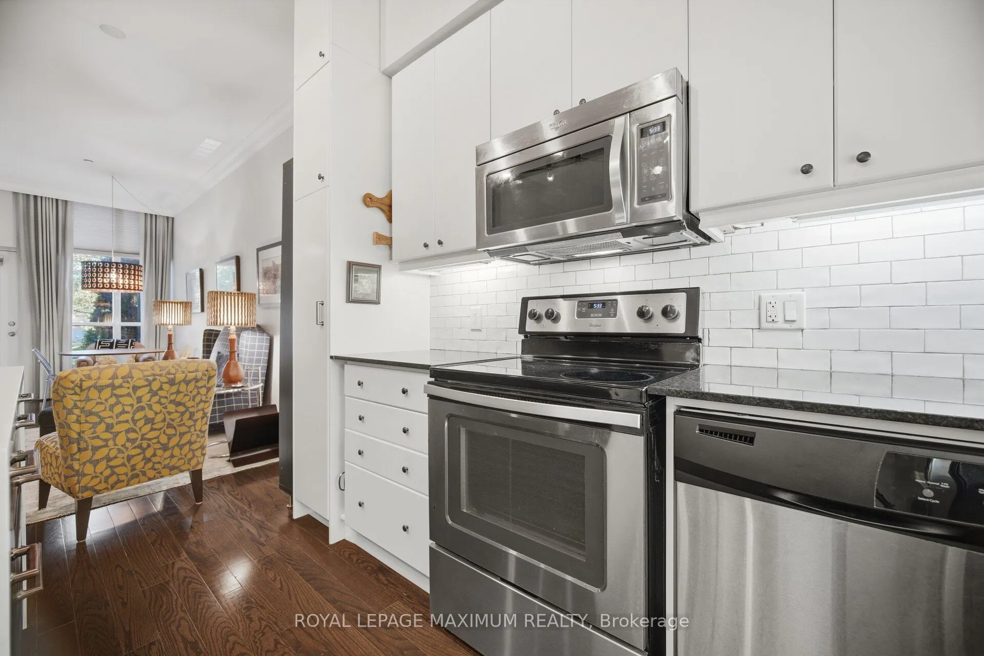 8 Fieldway Road #104