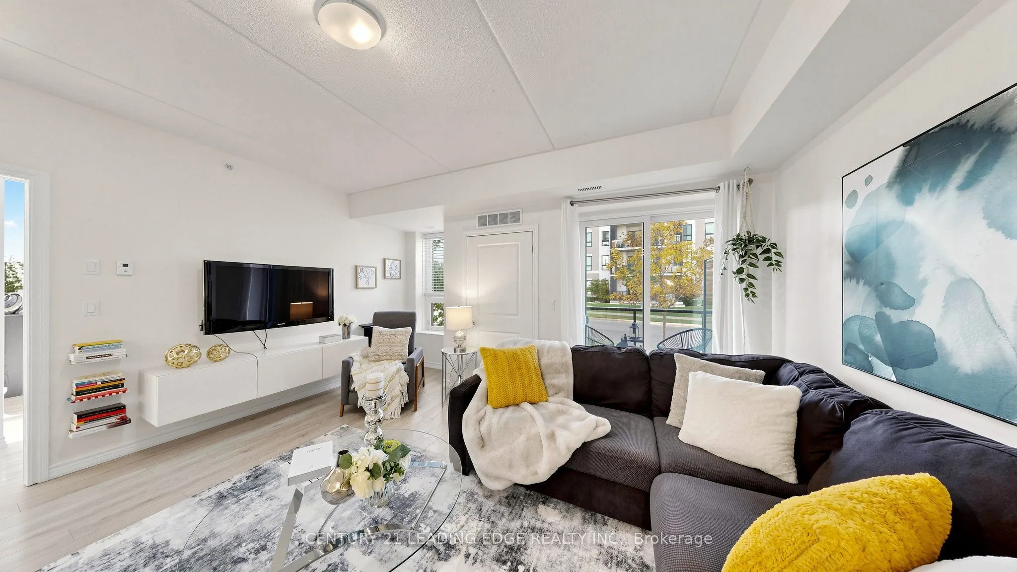 620 Sauve Street #102