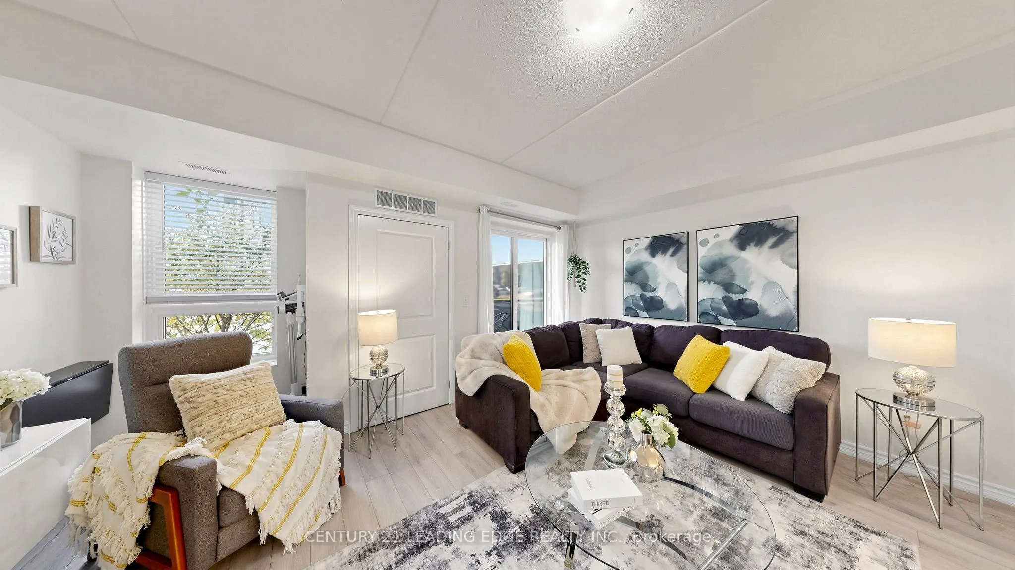 620 Sauve Street #102