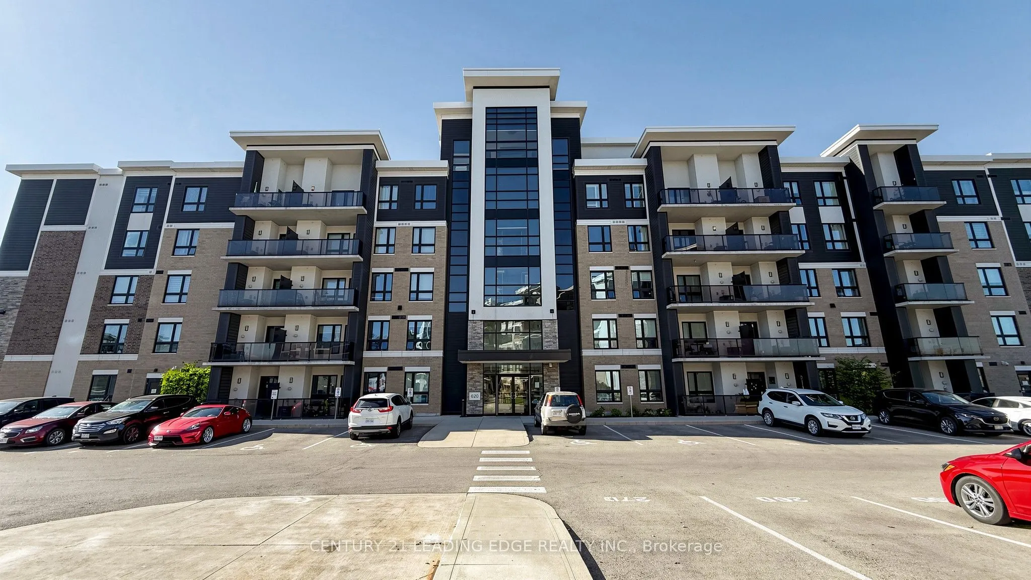 620 Sauve Street #102