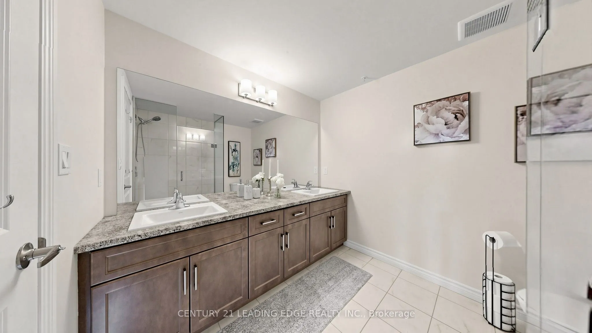 620 Sauve Street #102