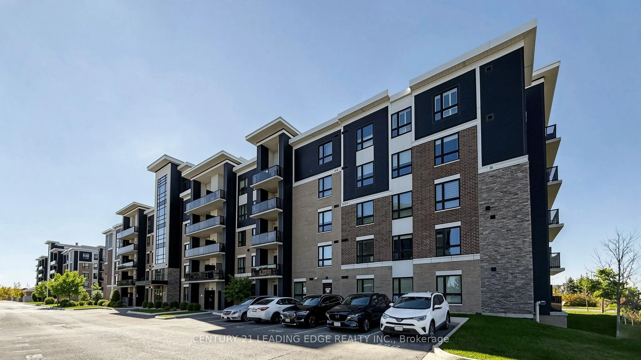 620 Sauve Street #102