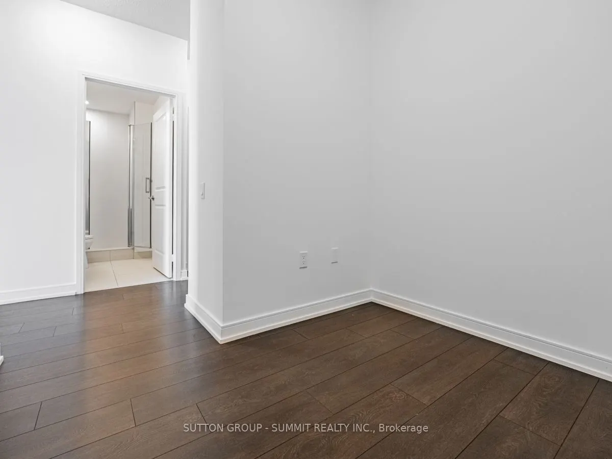 8 NAHANI Way #3418