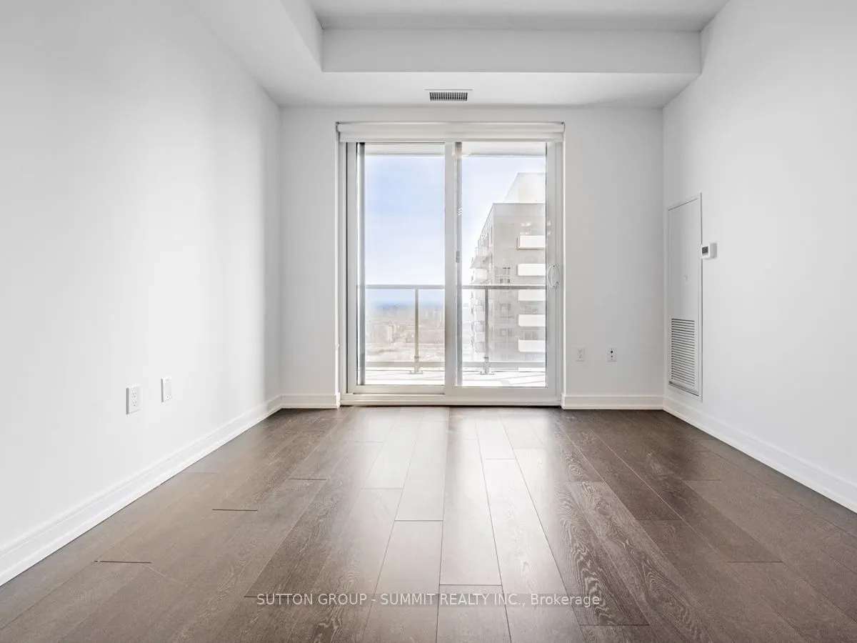 8 NAHANI Way #3418