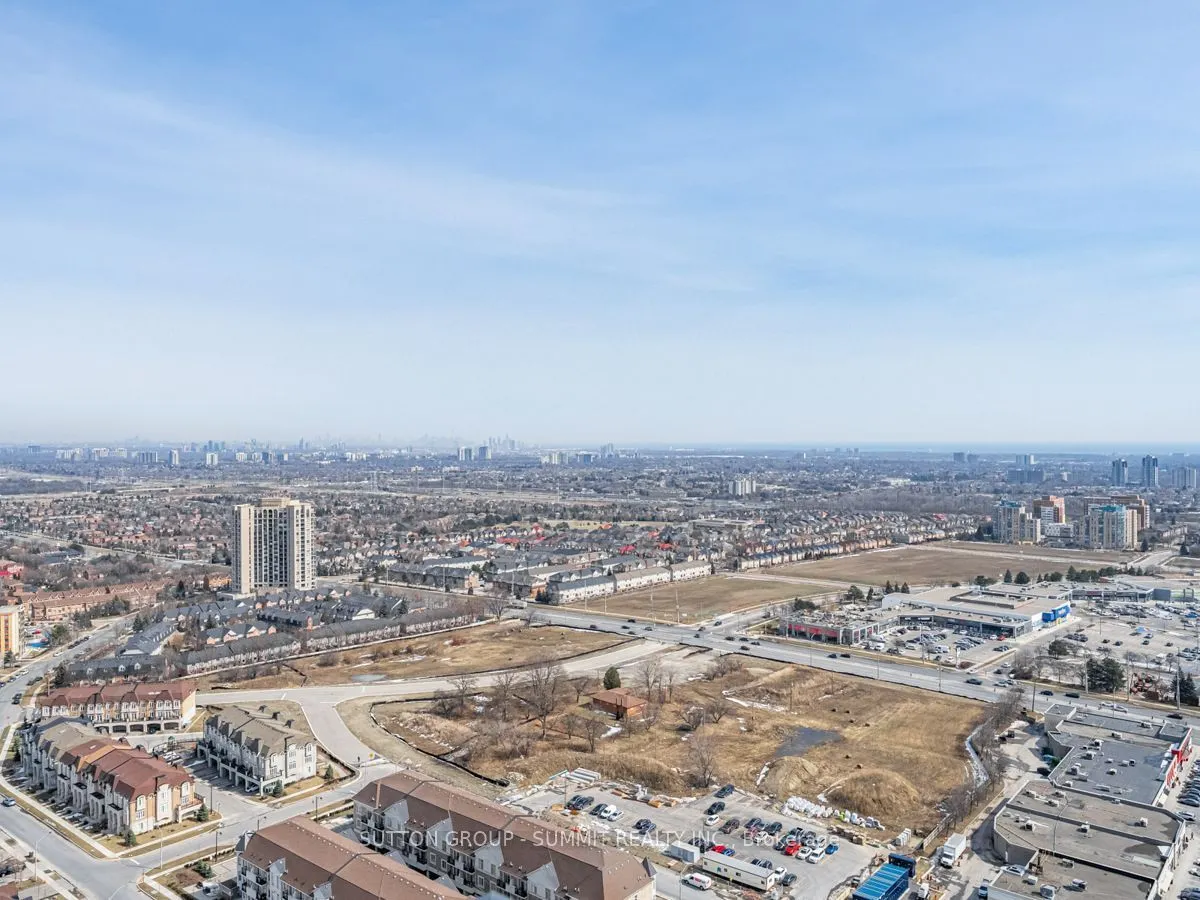 8 NAHANI Way #3418