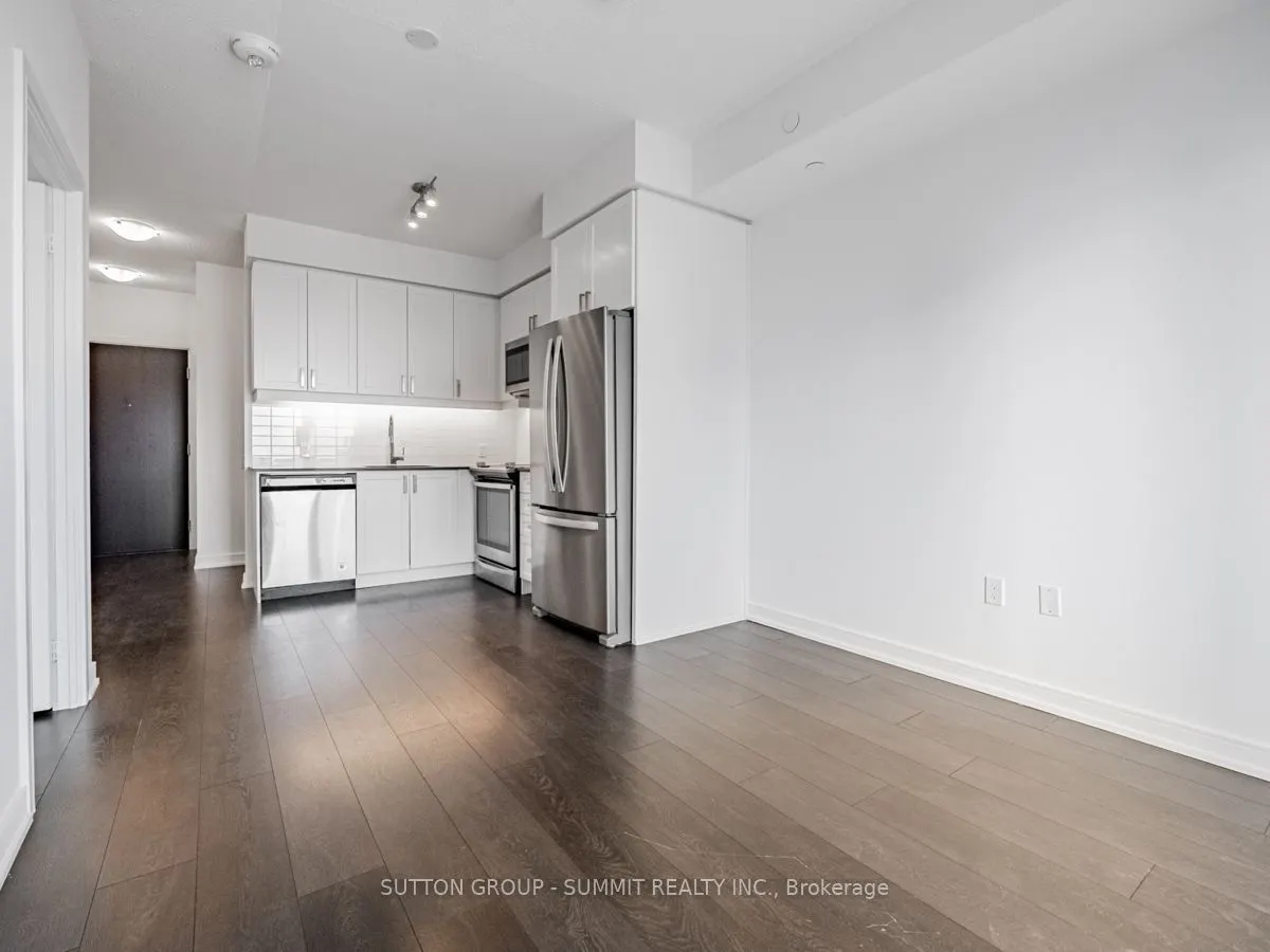 8 NAHANI Way #3418