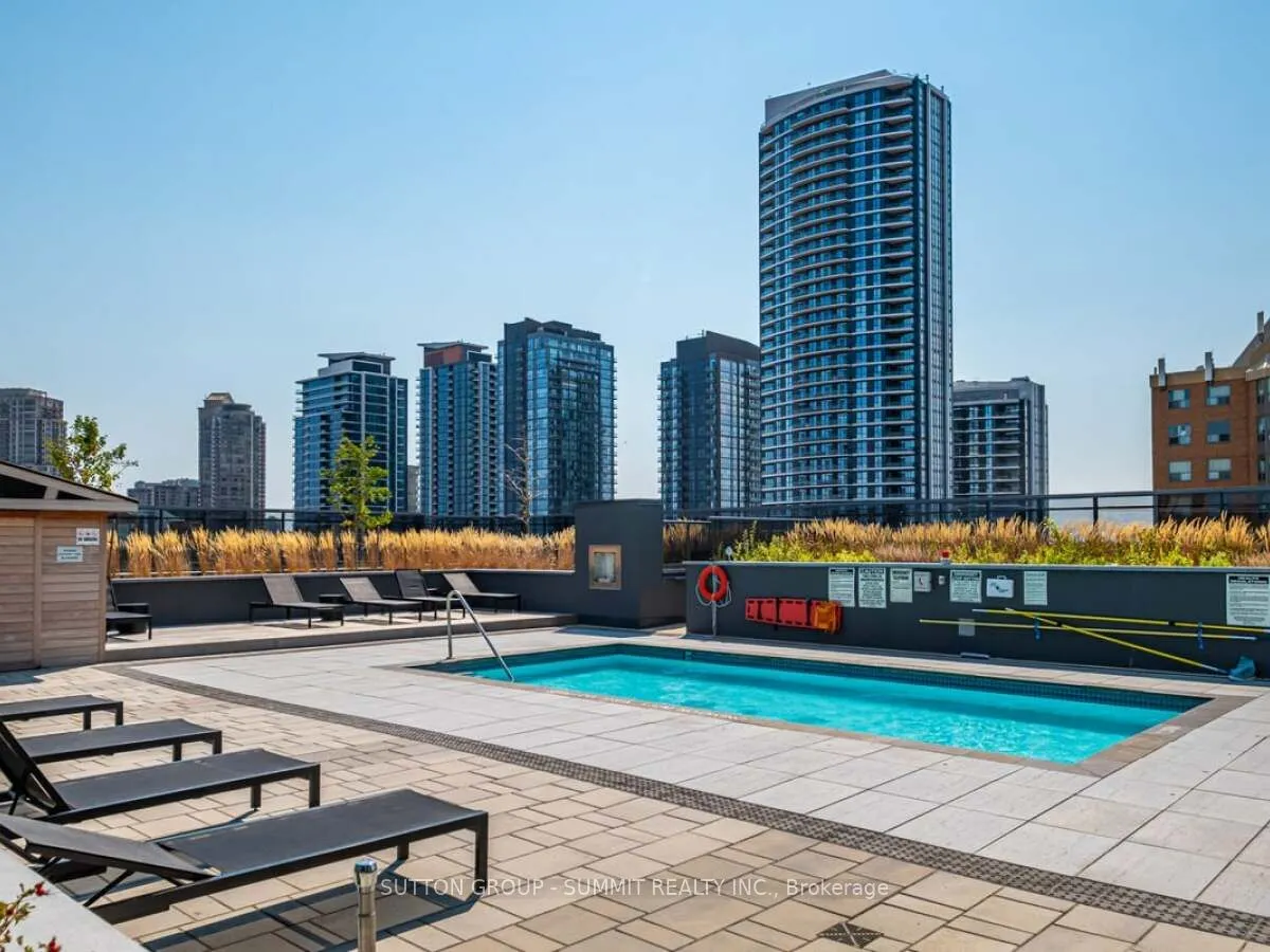 8 NAHANI Way #3418