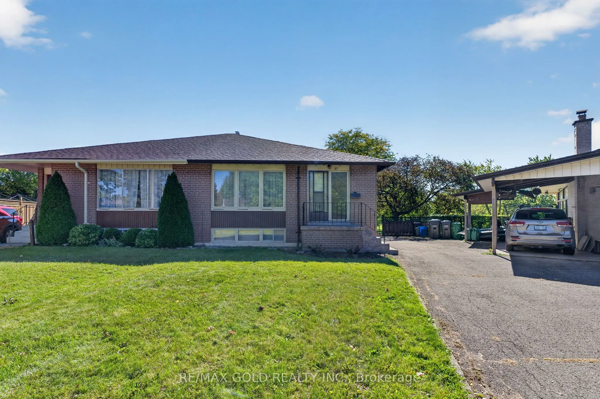27 Alderbury Crescent