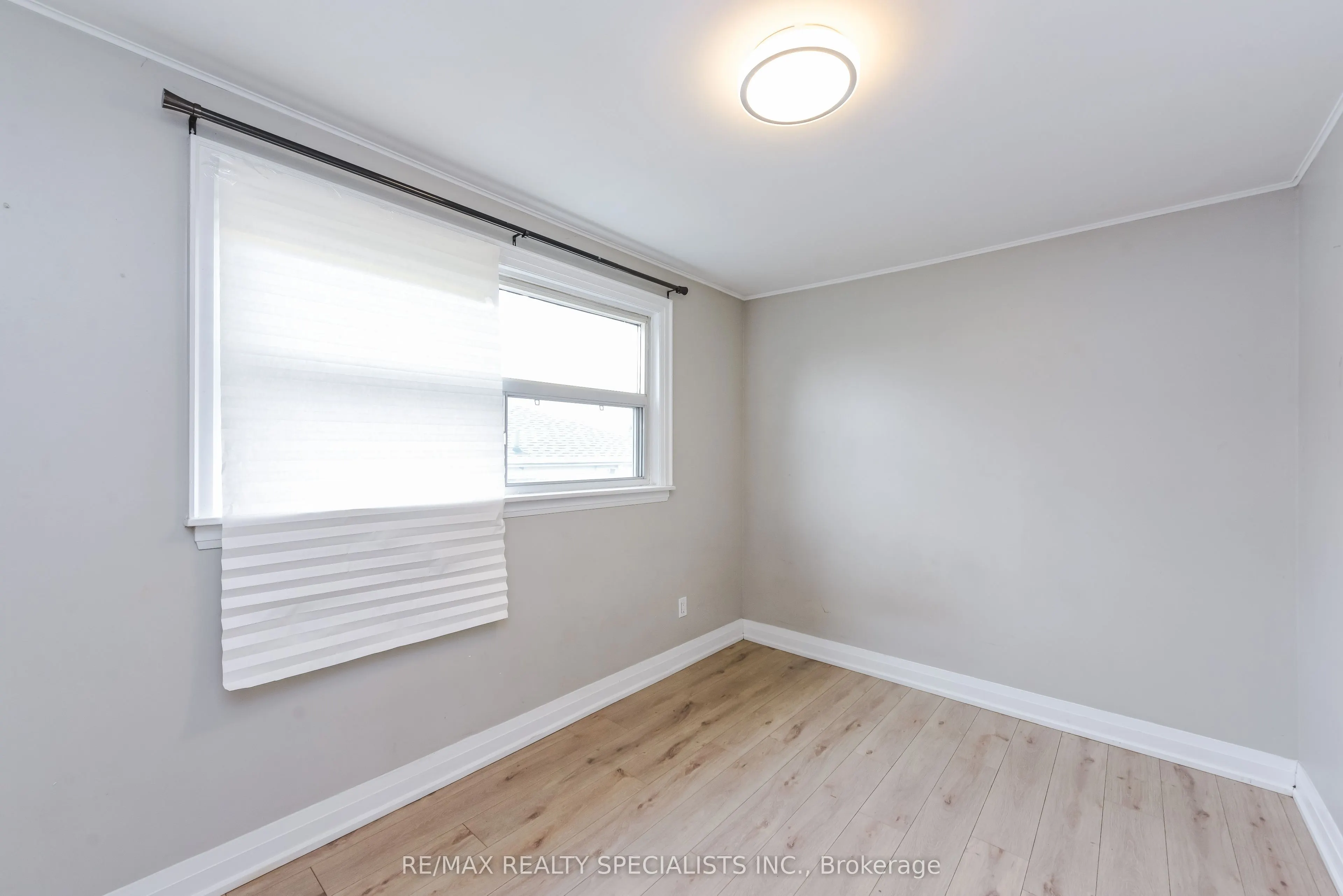 137 Avondale Boulevard #Upper Portion
