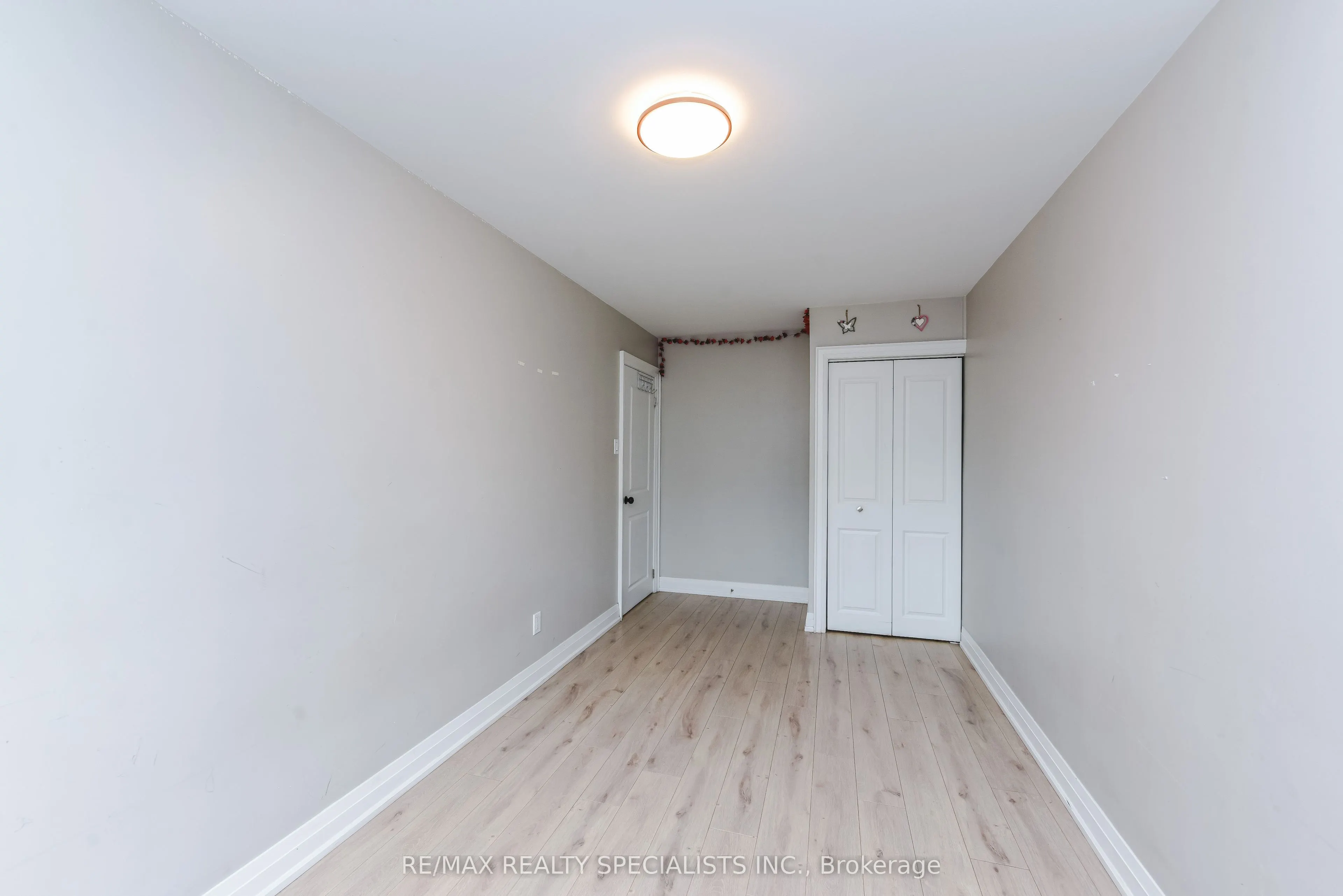137 Avondale Boulevard #Upper Portion
