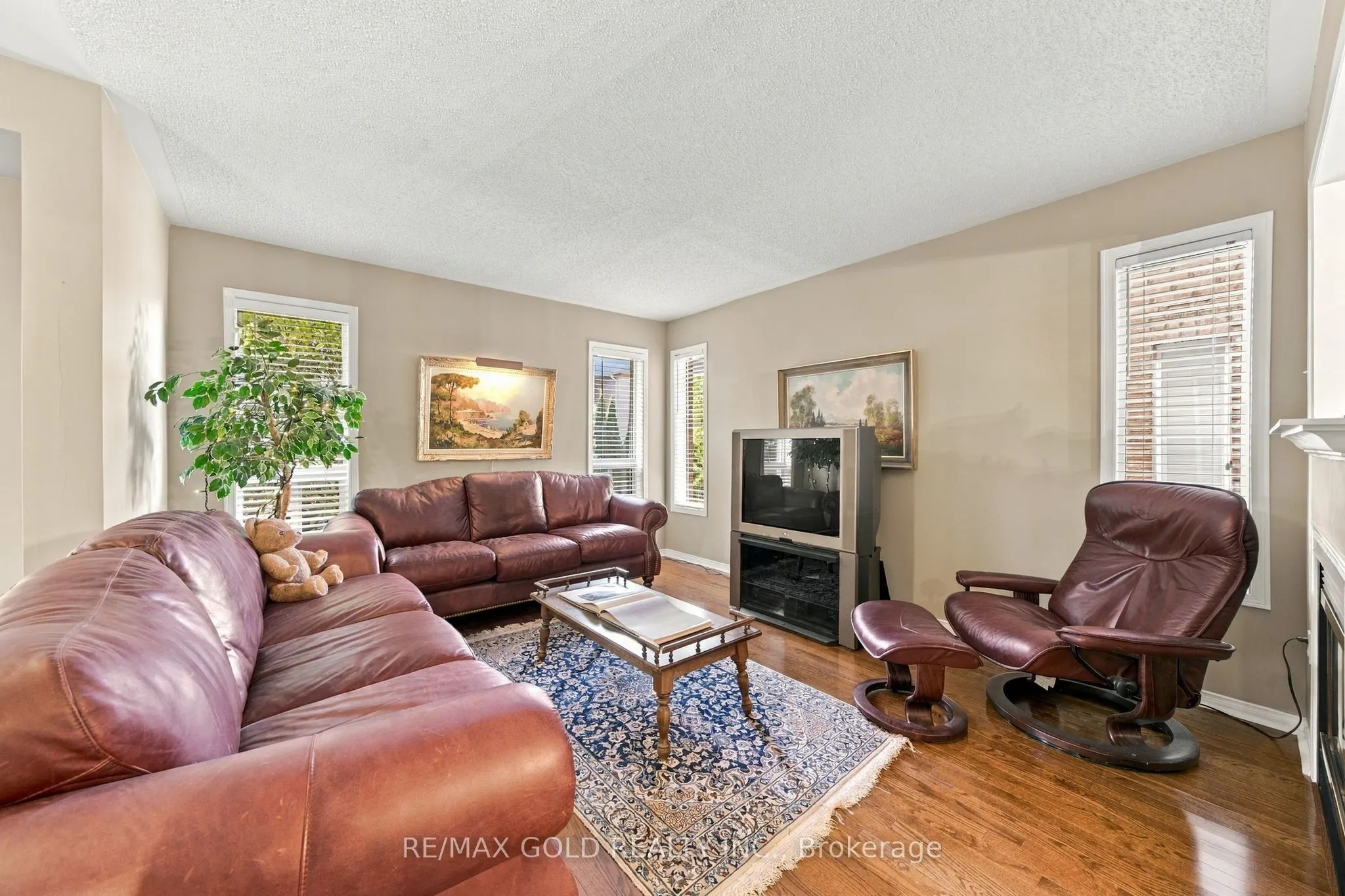 3932 TALIAS Crescent