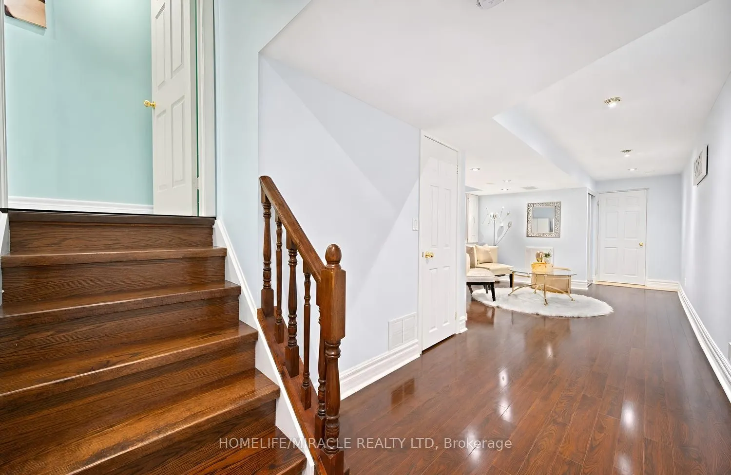 54 Starhill Crescent