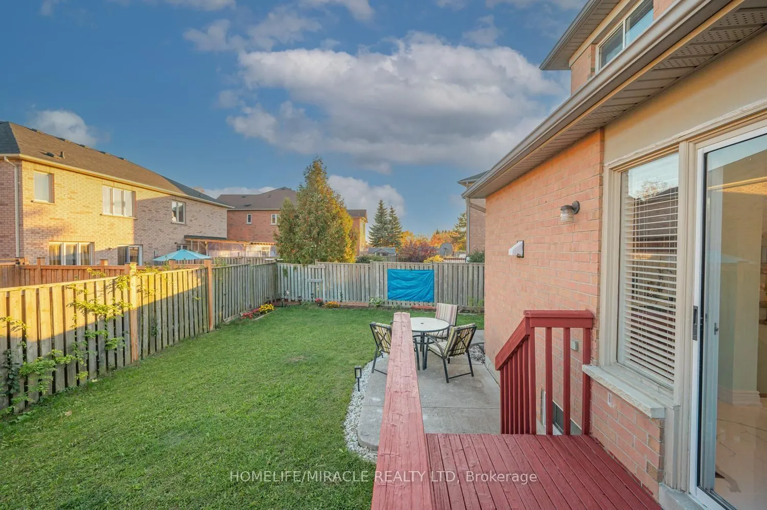 54 Starhill Crescent