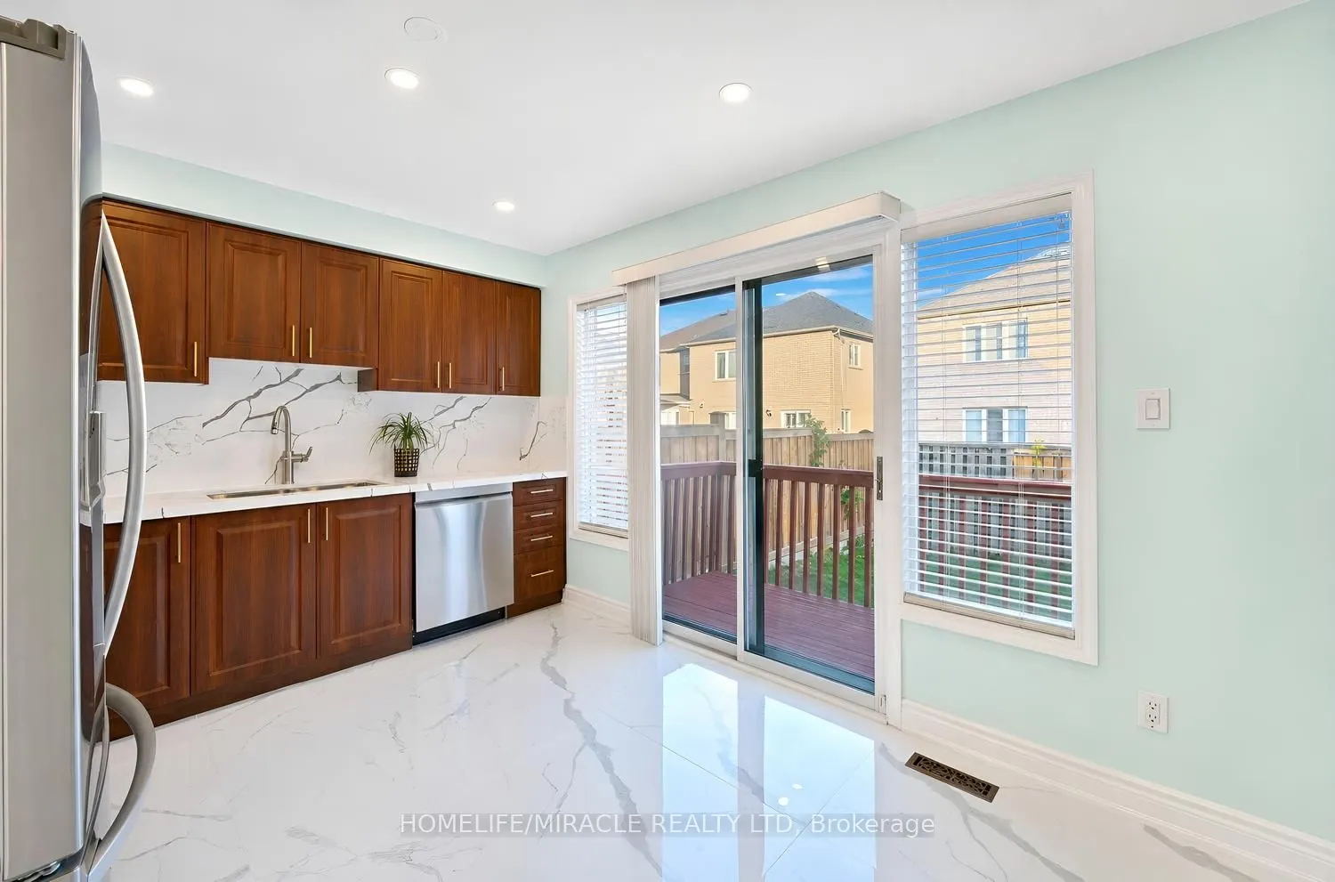 54 Starhill Crescent