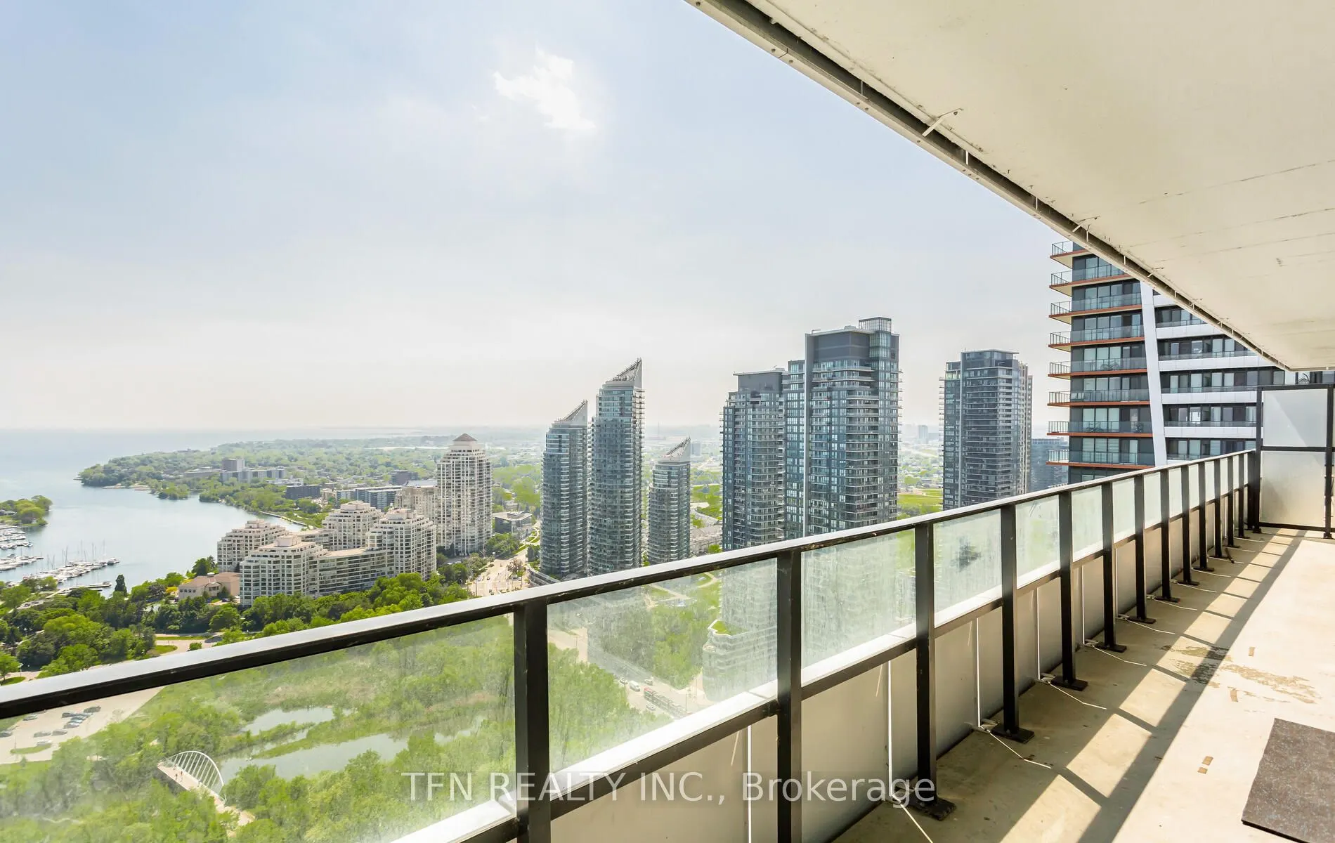 20 Shore Breeze Drive #3510